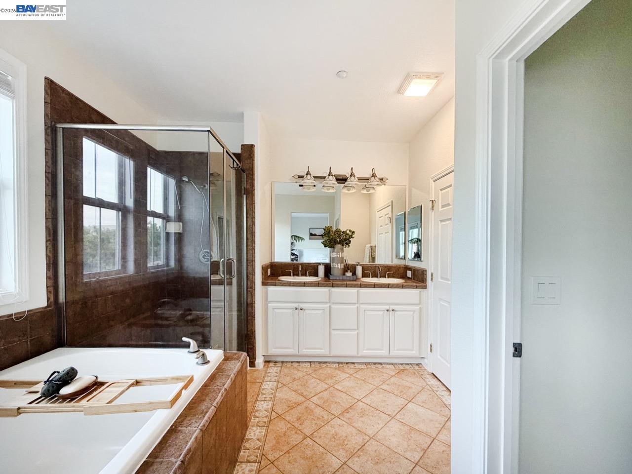 Photo #16: 41137338 Listing: Photo #16
