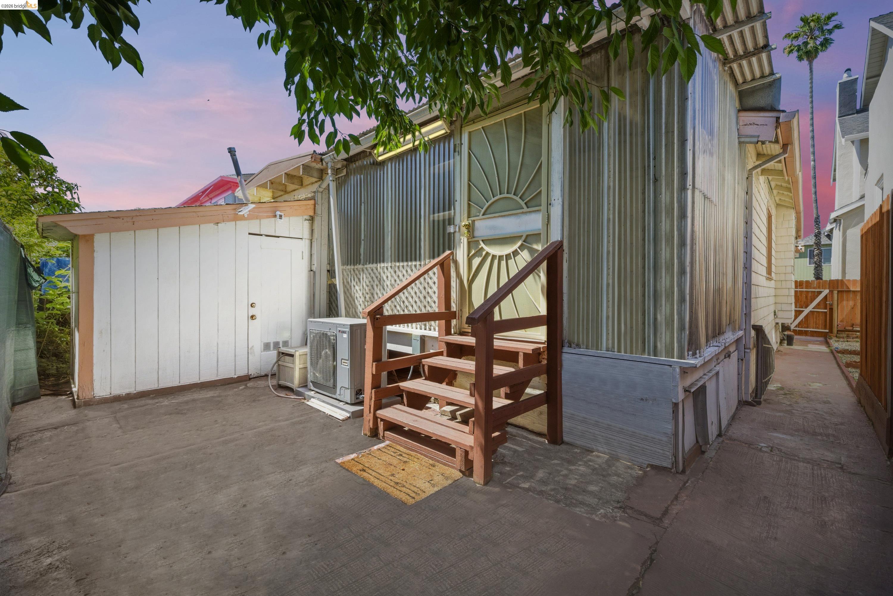 340 Foothill Blvd, Oakland CA 94606 — photo 31