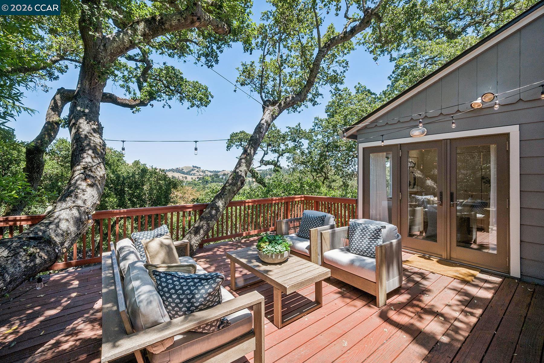 996 Hawthorne Dr, Lafayette CA 94549 — photo 7