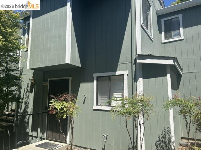 Photo #2: 41137357 Listing: Photo #2