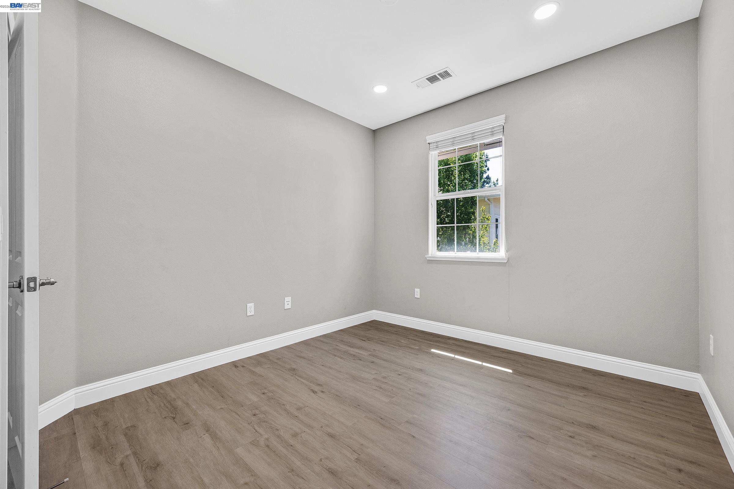 Photo #18: 41137385 Listing: Photo #18