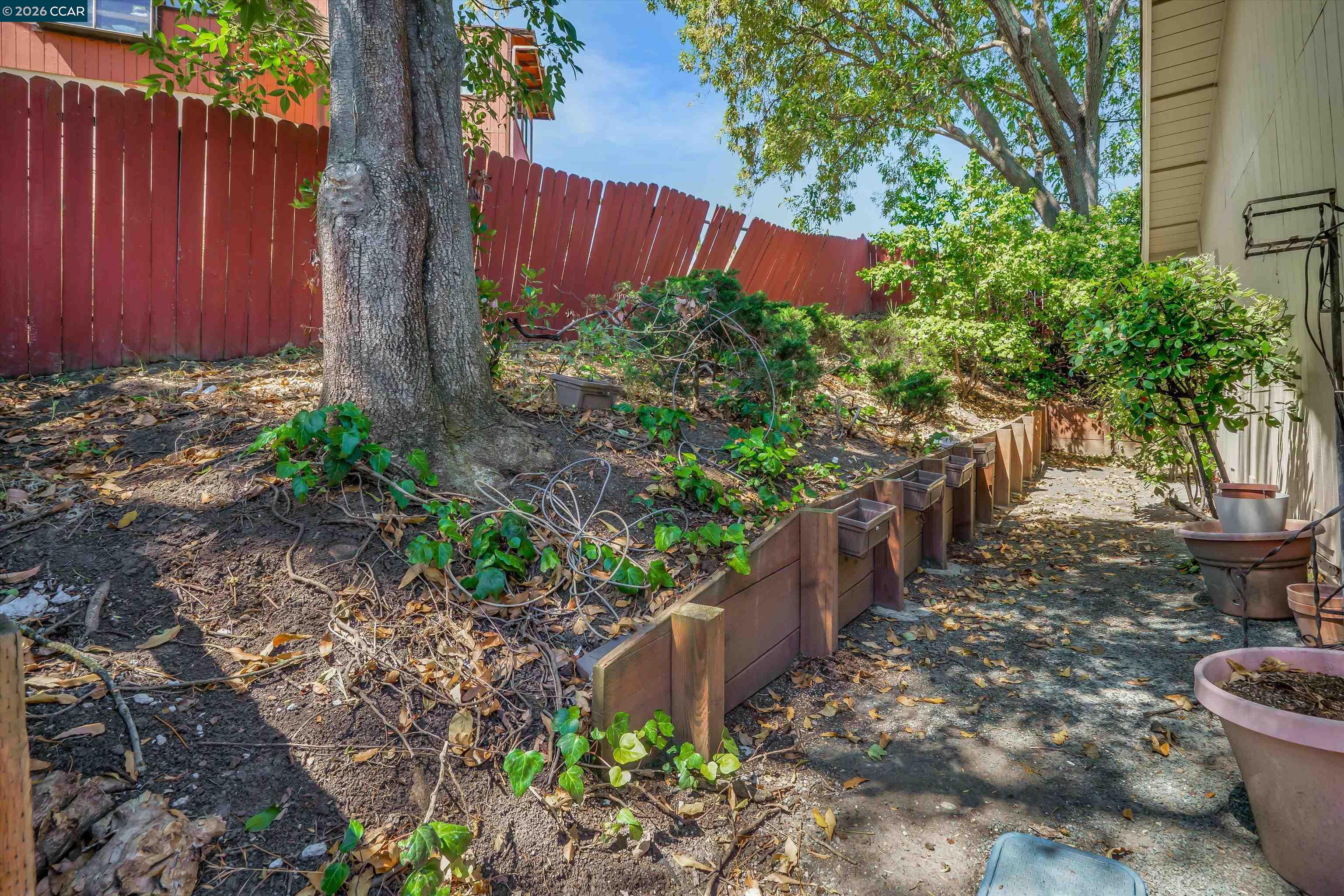 2271 Yale St, Martinez CA 94553 — photo 23