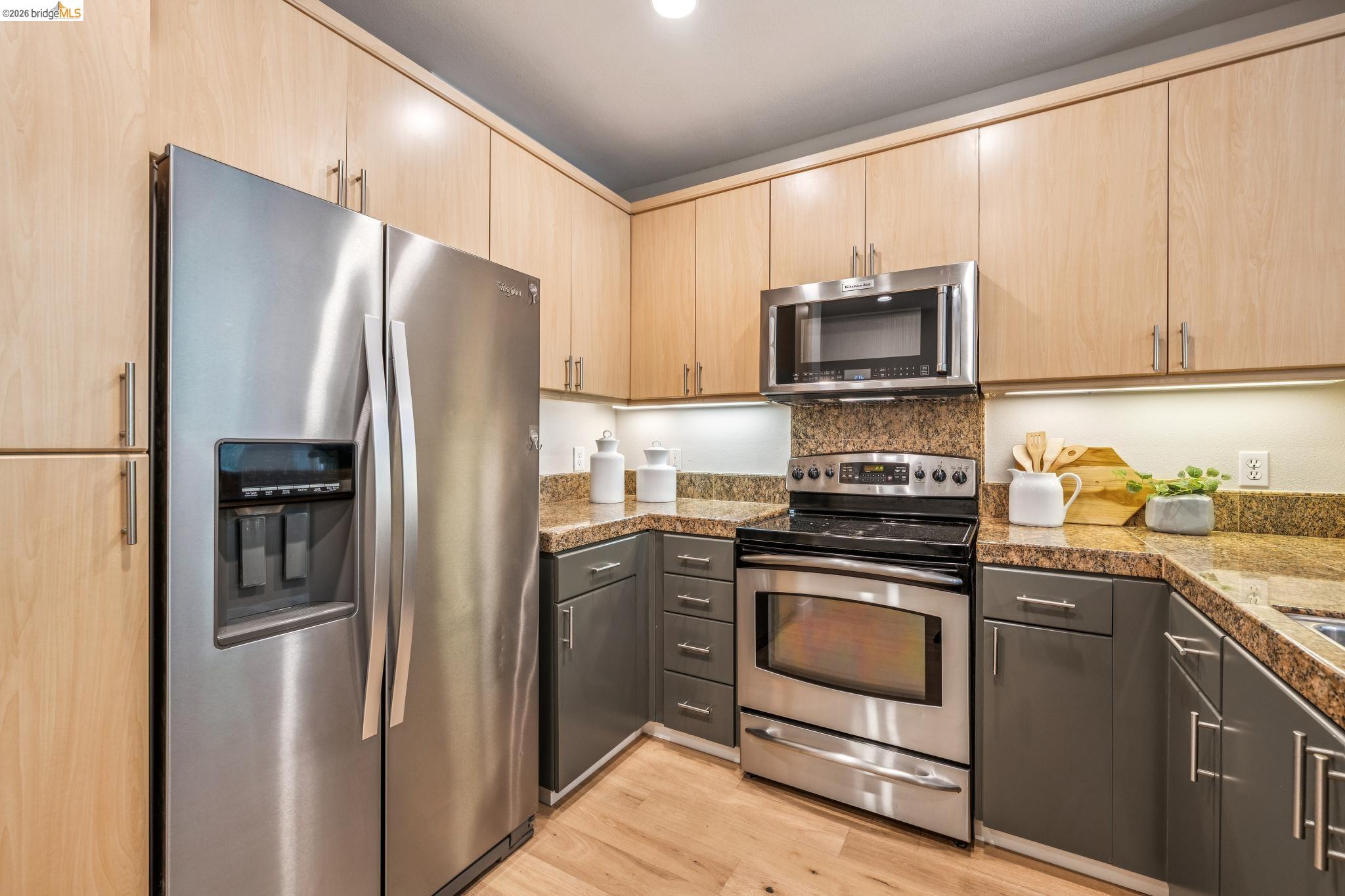 Photo #14: 41137397 Listing: Photo #14