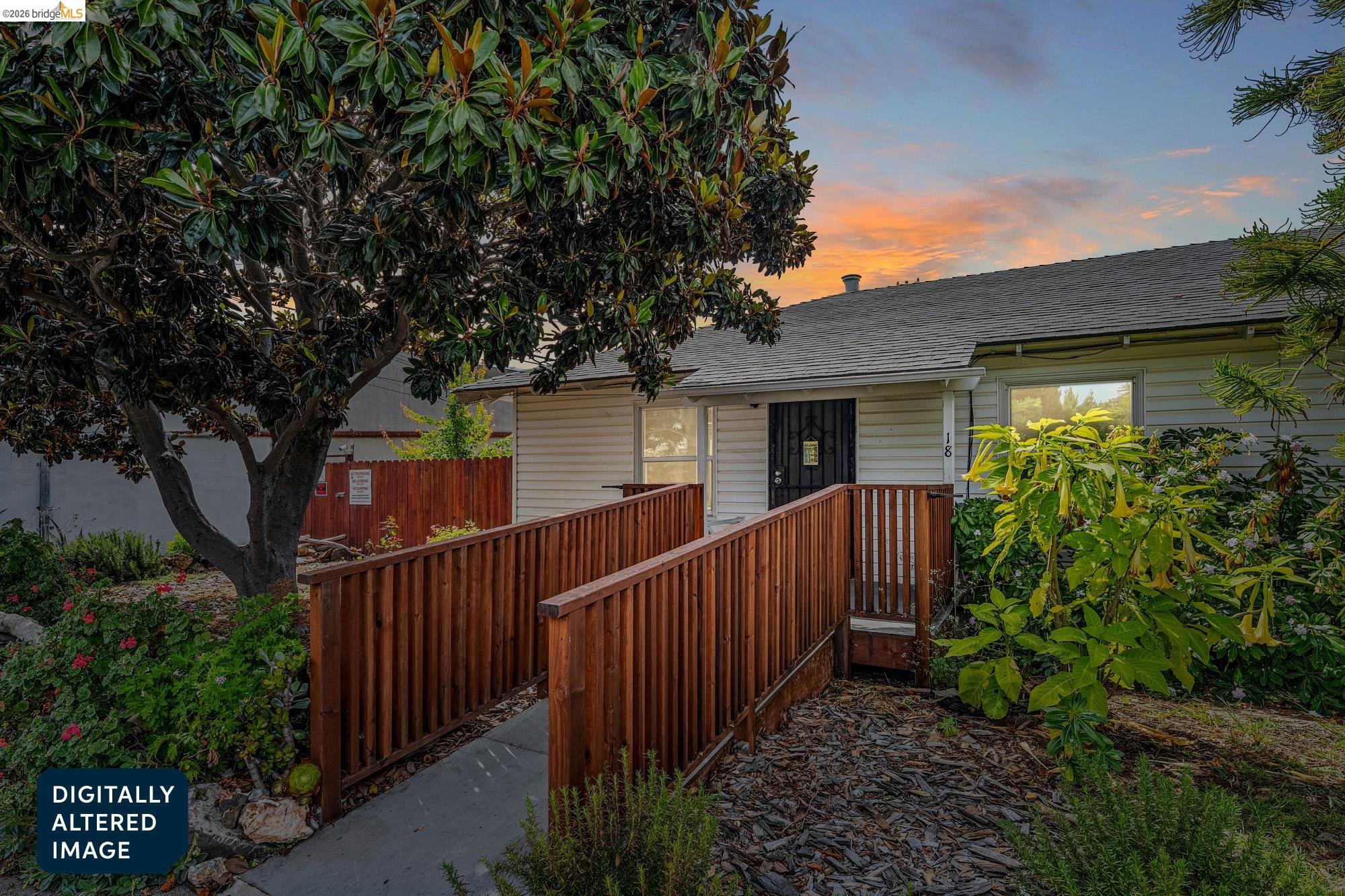 Photo #2: 41137399 Listing: Photo #2