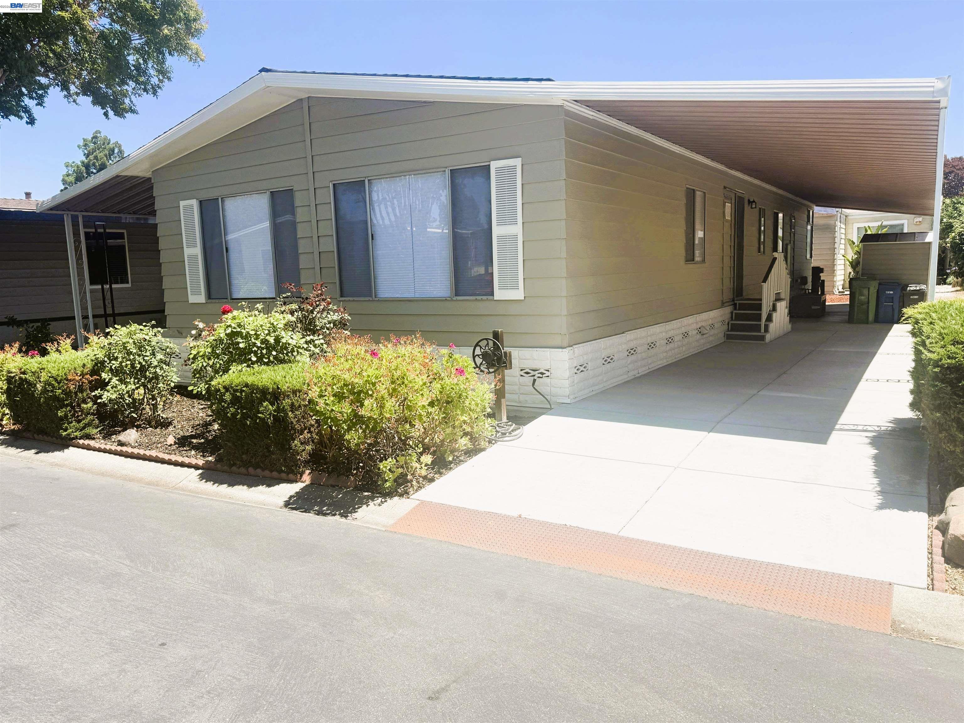 29354 Middleborough # 160, Hayward CA 94544 — photo 2