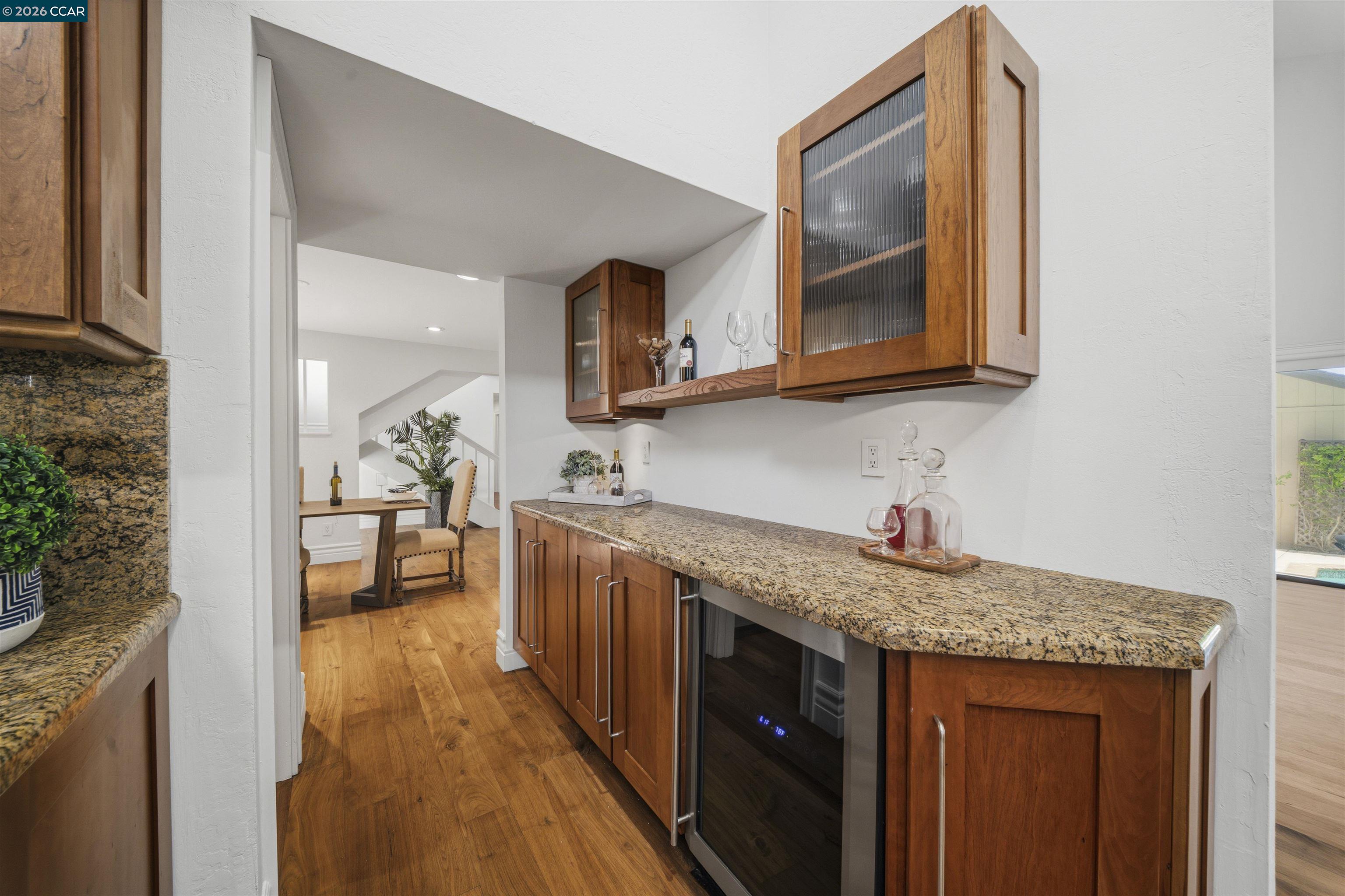 951 Redwood Dr, Danville CA 94506 — photo 9
