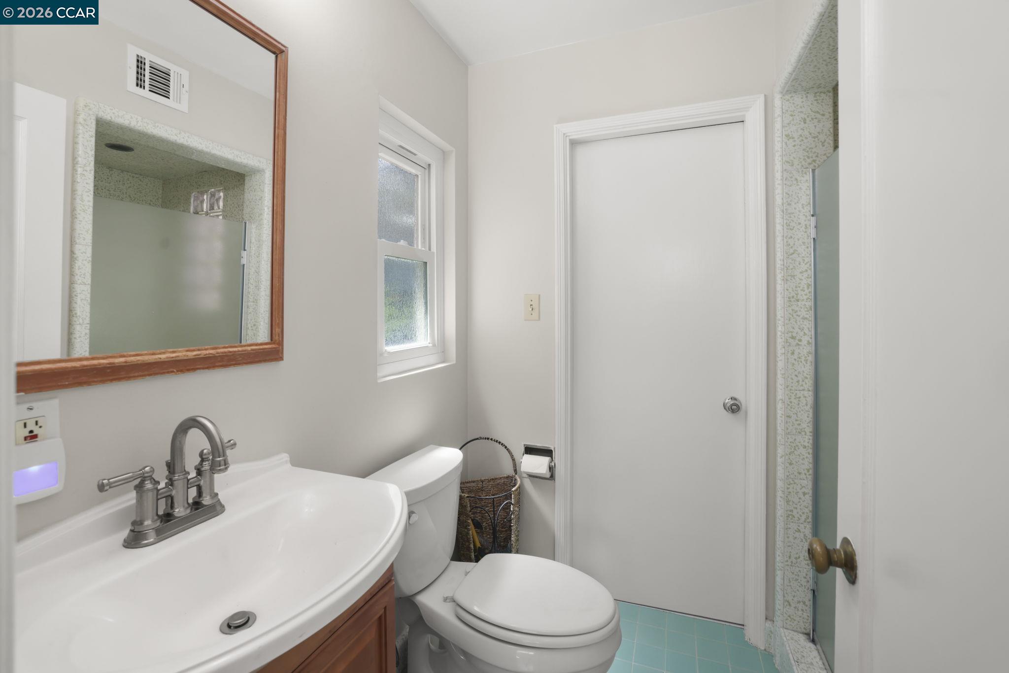 1051 San Rafael, San Leandro CA 94577 — photo 20
