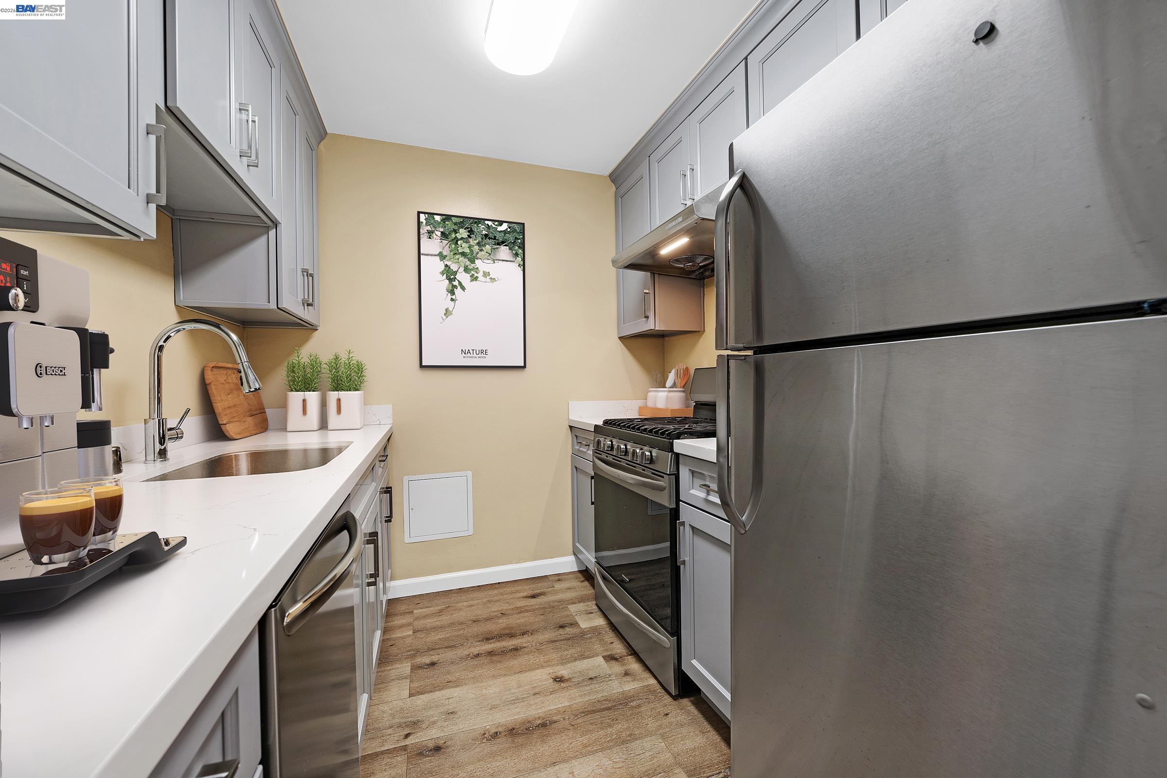 Photo #11: 41137430 Listing: Photo #11