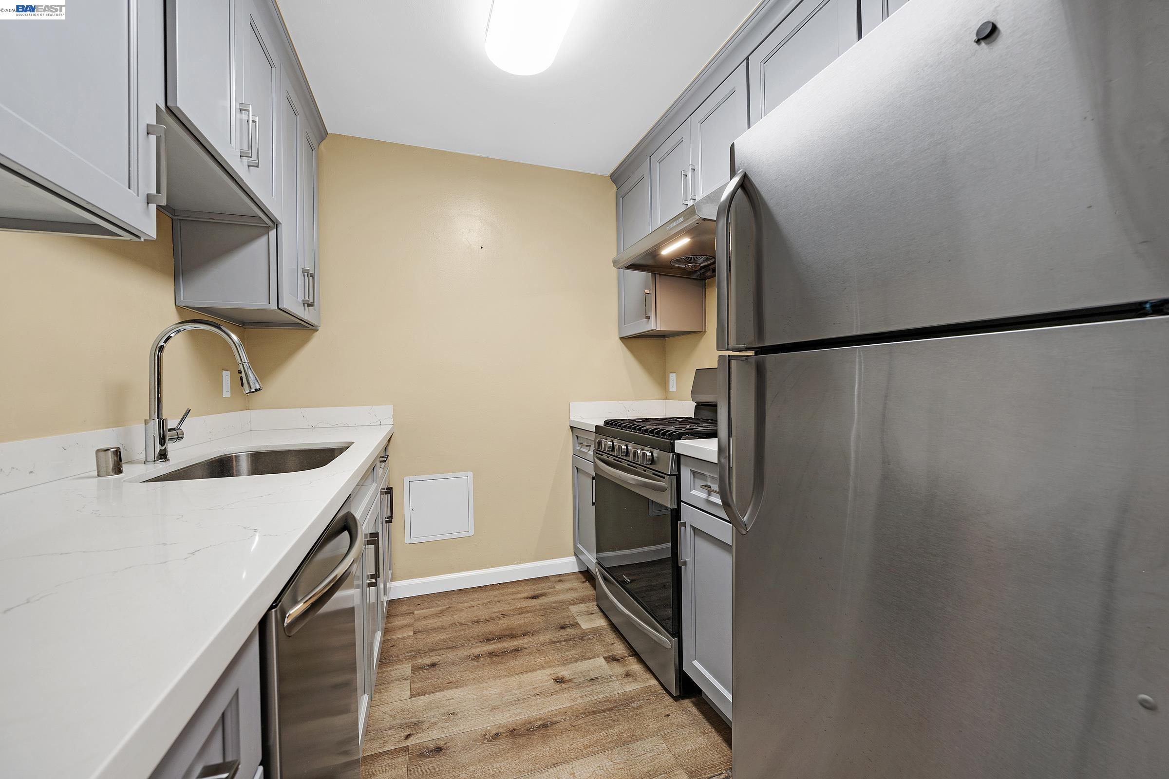Photo #12: 41137430 Listing: Photo #12