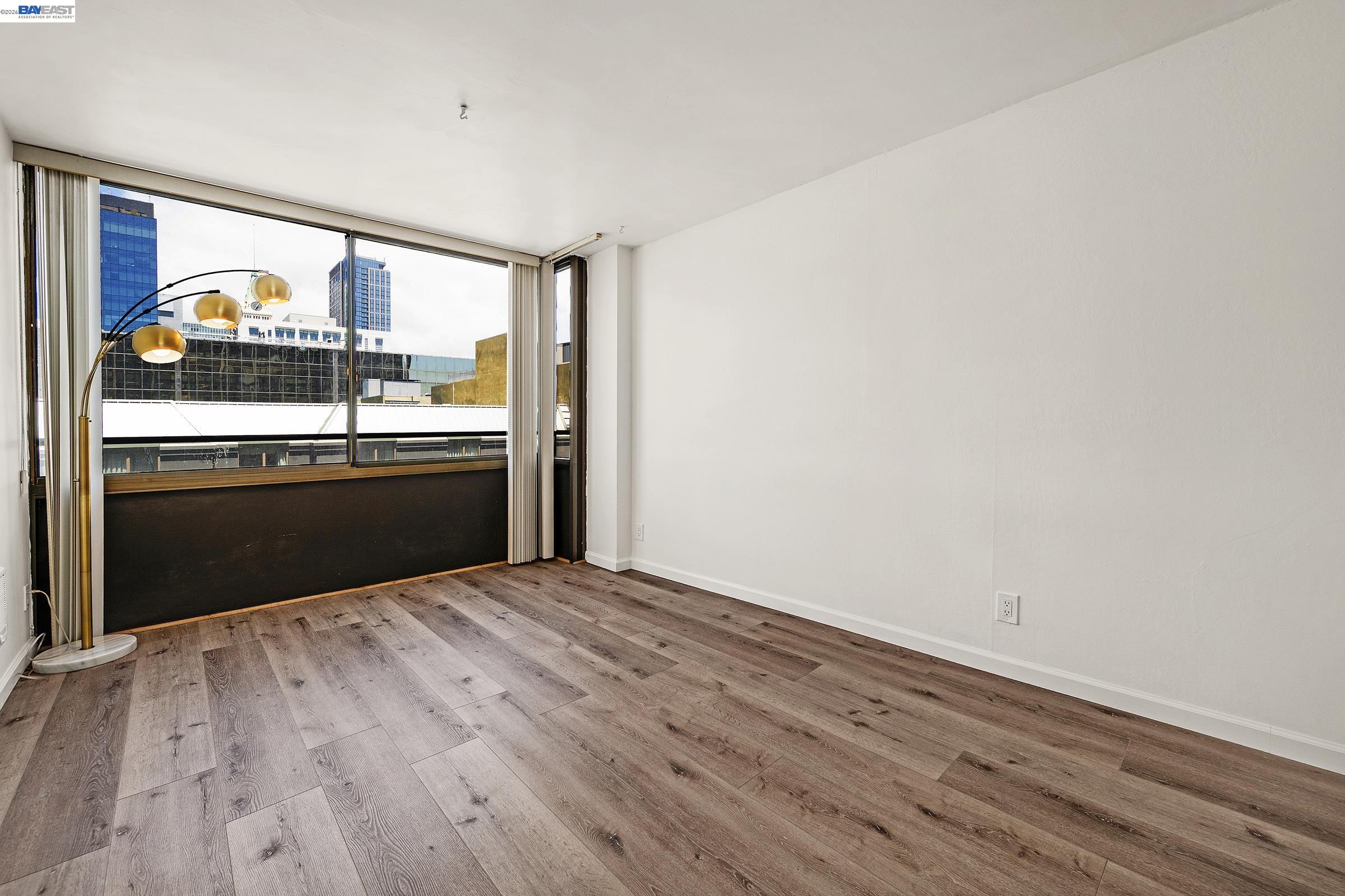 Photo #16: 41137430 Listing: Photo #16