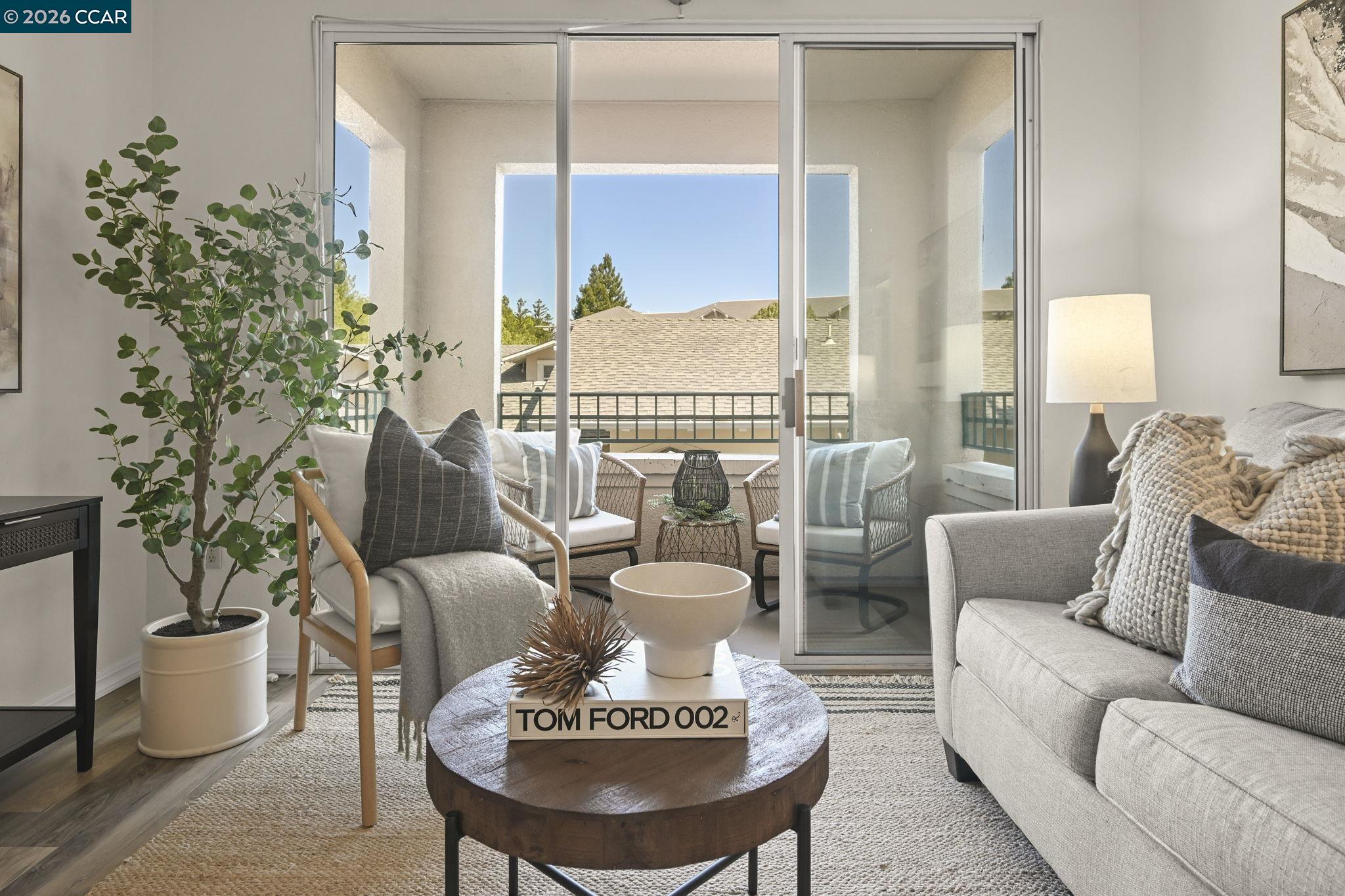 Photo #3: 41137458 Listing: Photo #3