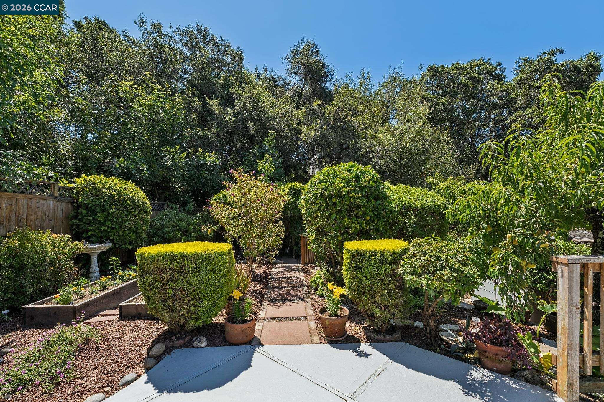4034 Rusting Ave, Oakland CA 94605 — photo 40