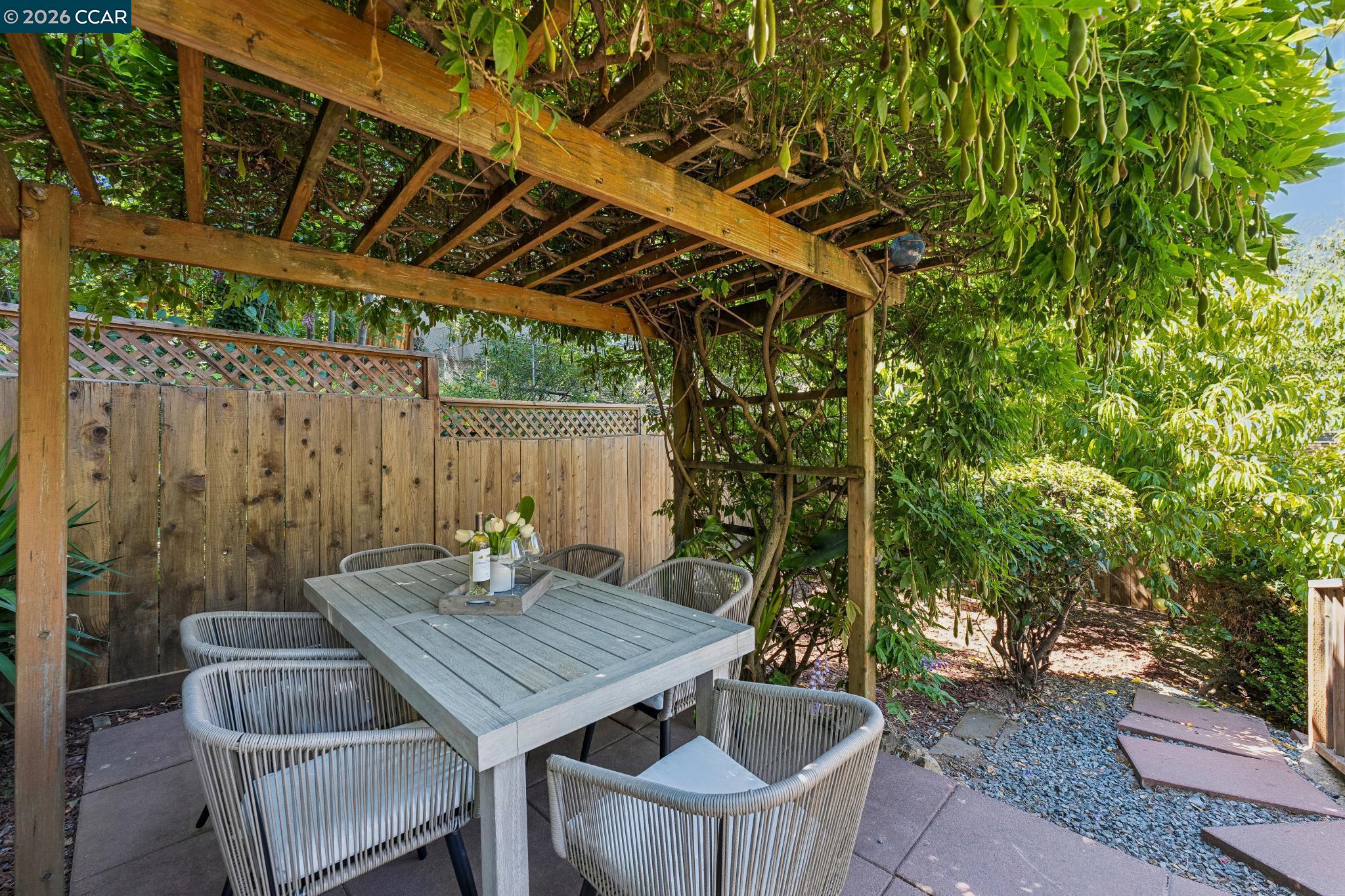 4034 Rusting Ave, Oakland CA 94605 — photo 46