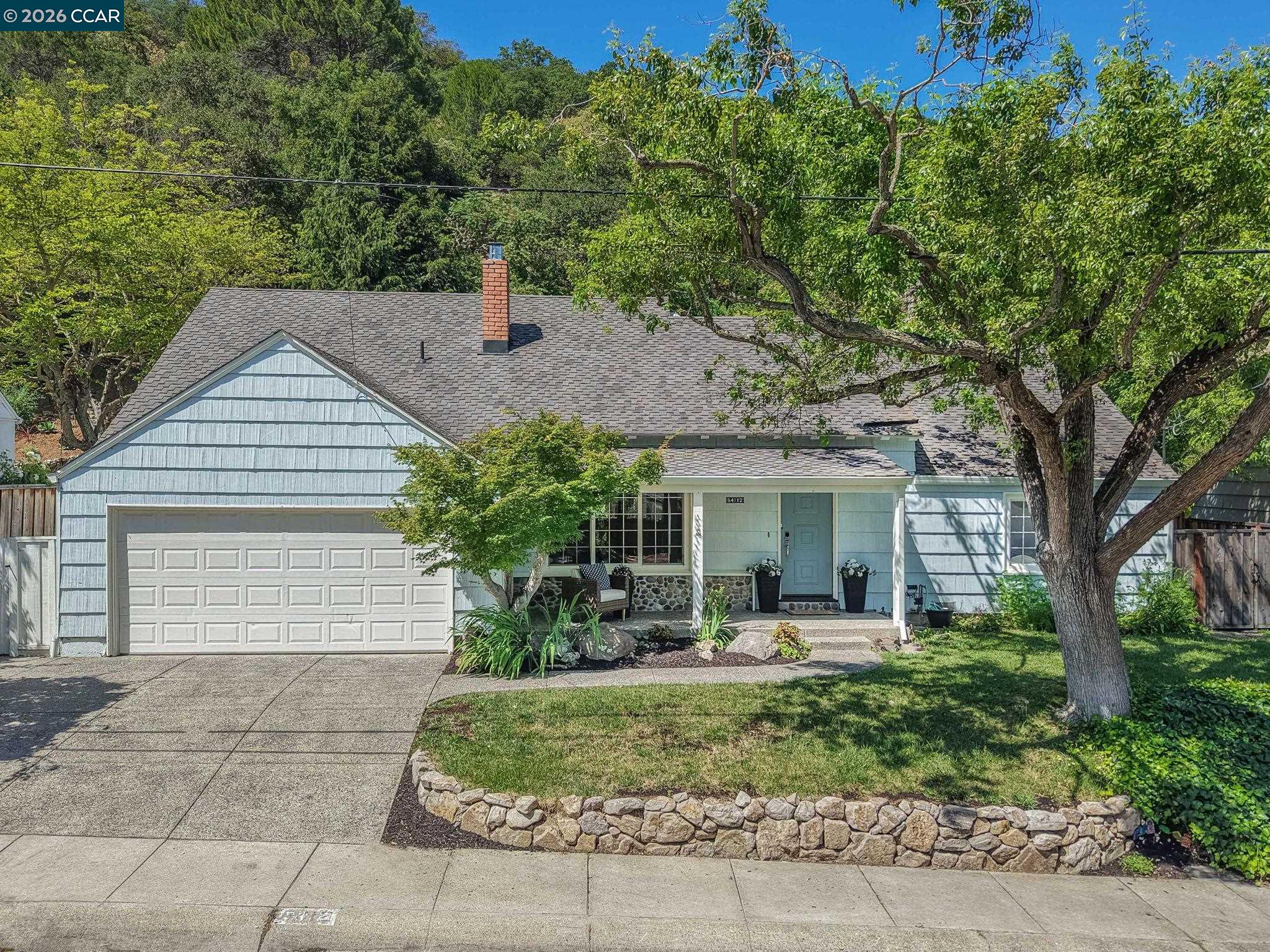 5412 Degnan Dr, Martinez CA 94553