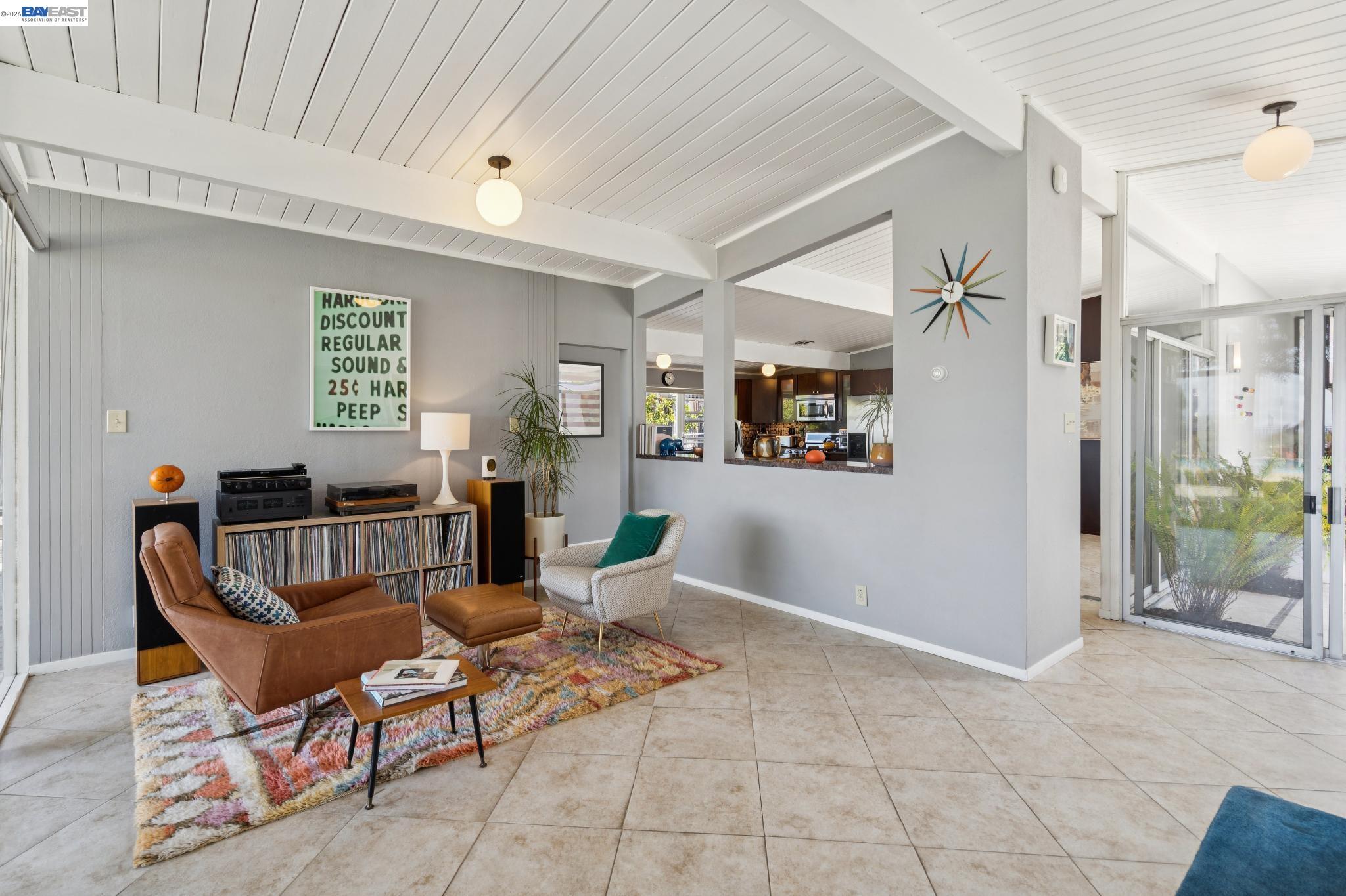 5842 Highwood Rd, Castro Valley CA 94552 — photo 16