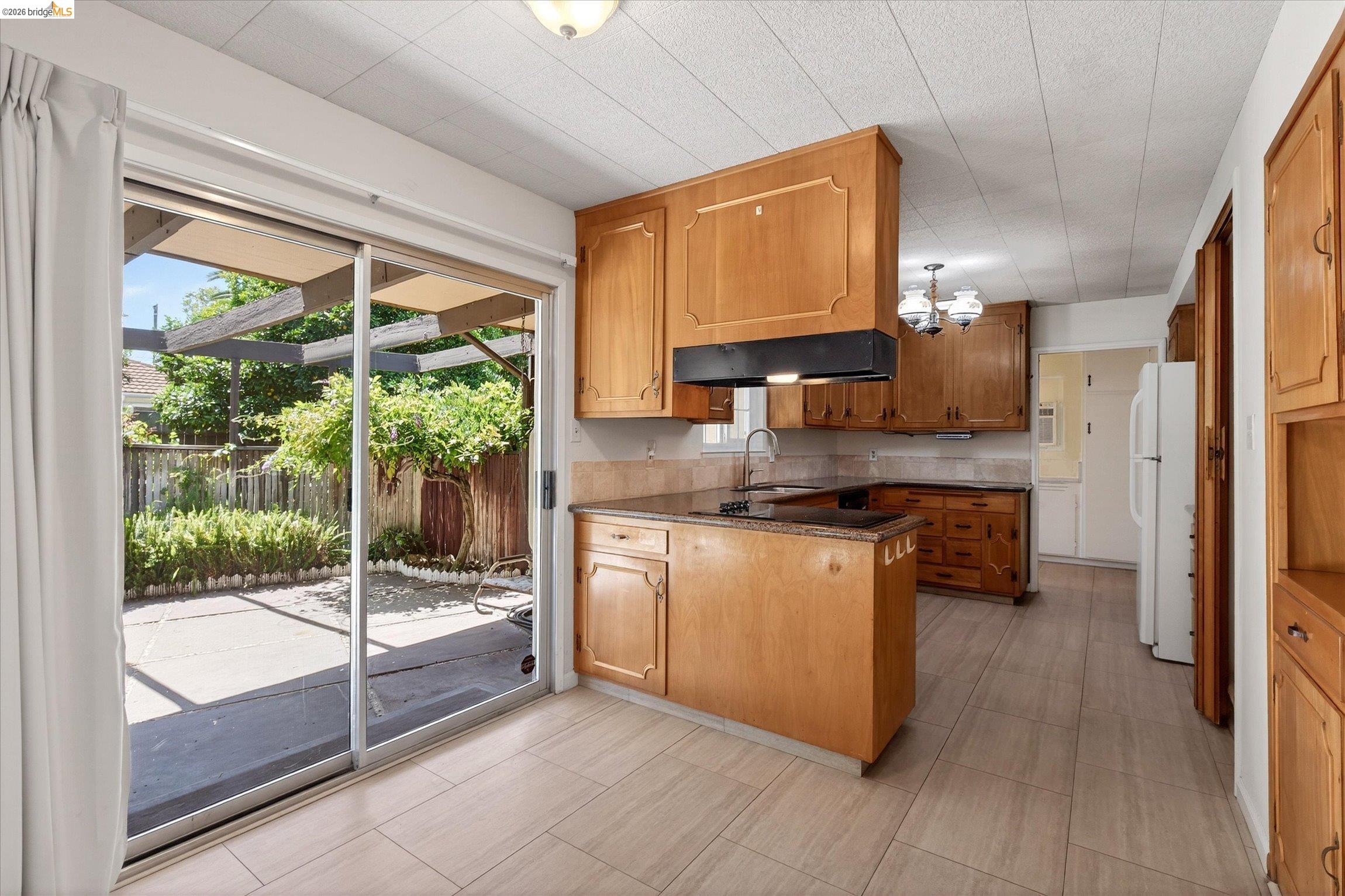 2148 Frederick St, Concord CA 94520 — photo 15