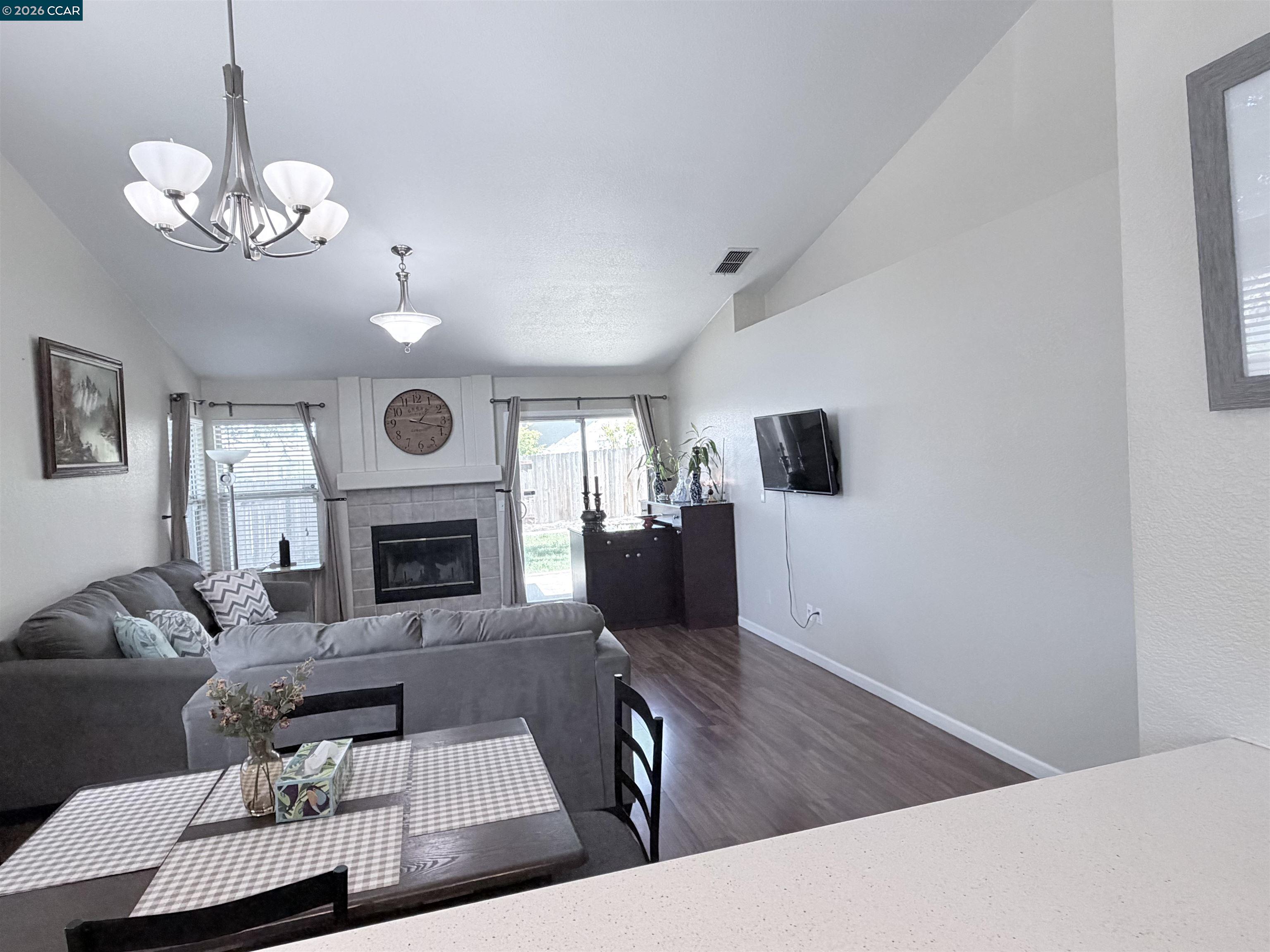 8551 Summer Knoll Way, Elk Grove CA 95624 — photo 16