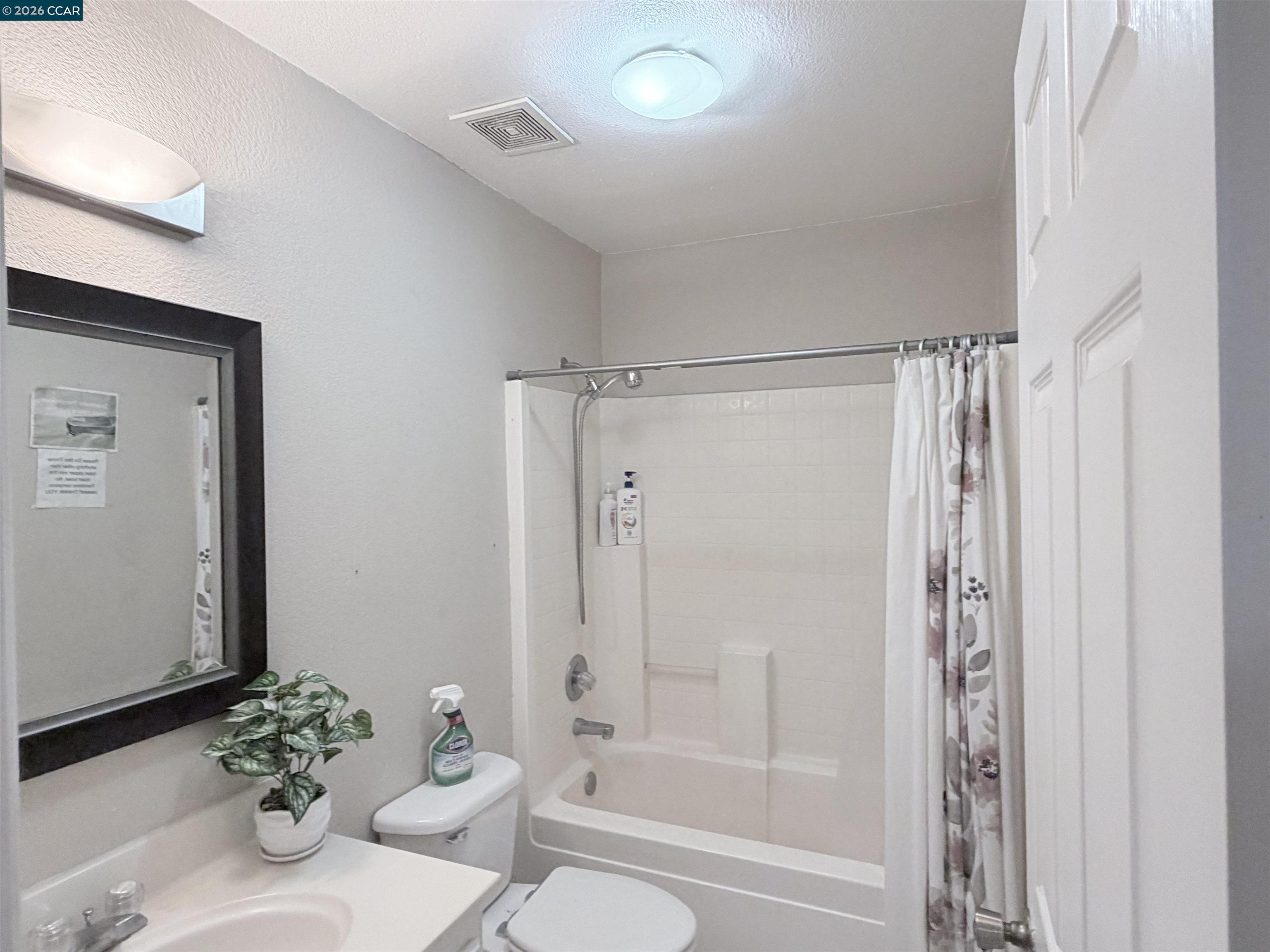 8551 Summer Knoll Way, Elk Grove CA 95624 — photo 18