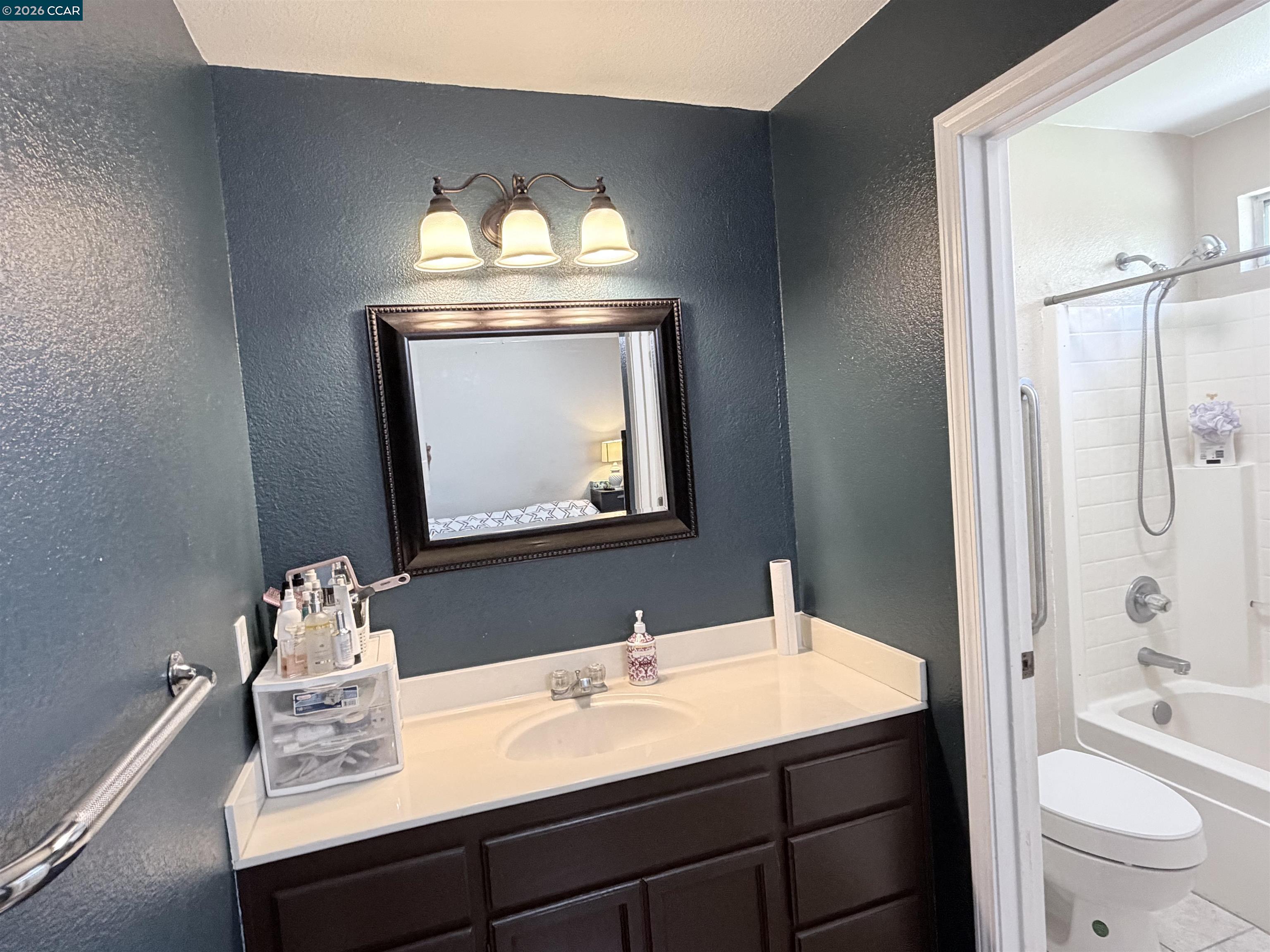 8551 Summer Knoll Way, Elk Grove CA 95624 — photo 24