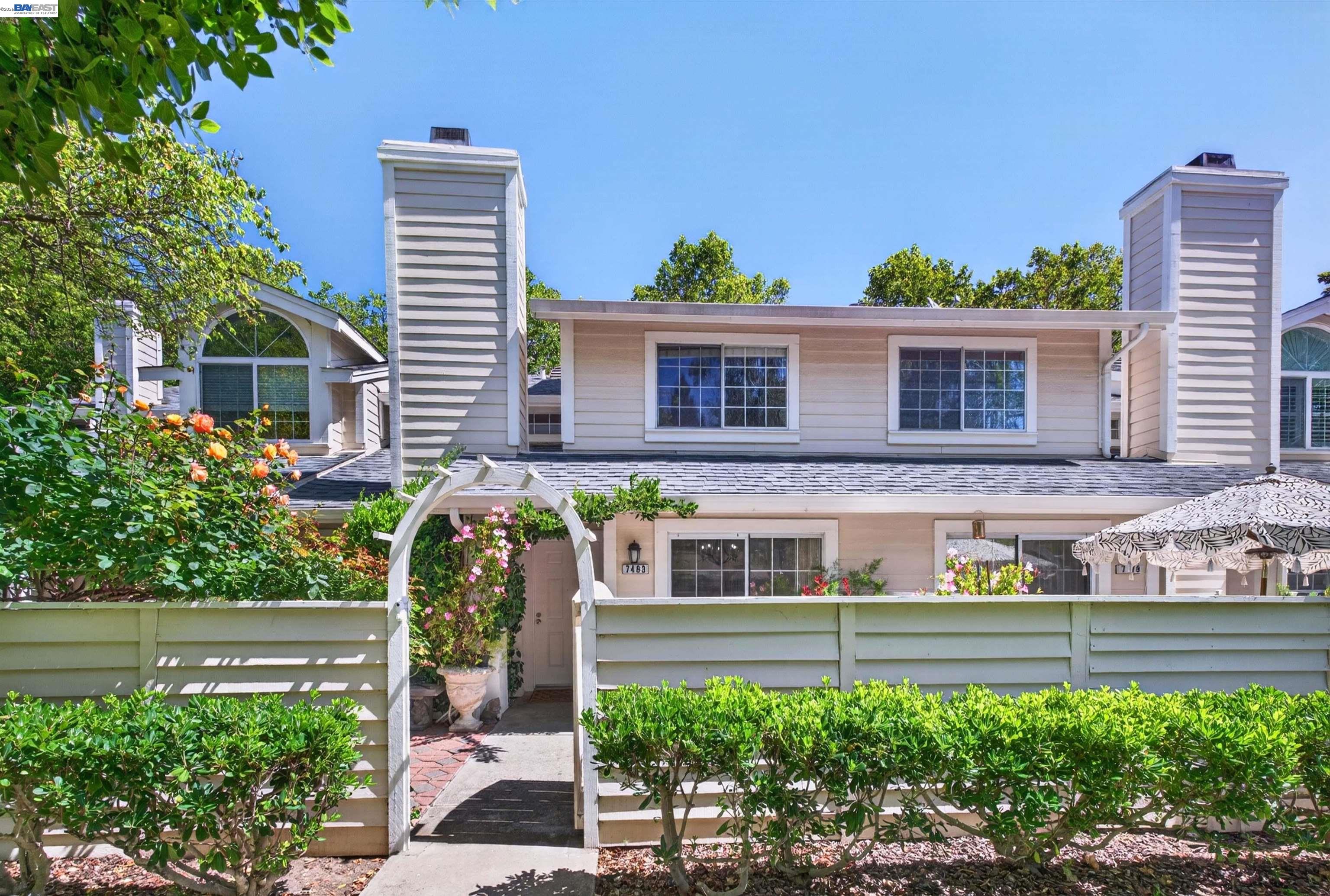 Photo #2: 41137511 Listing: Photo #2