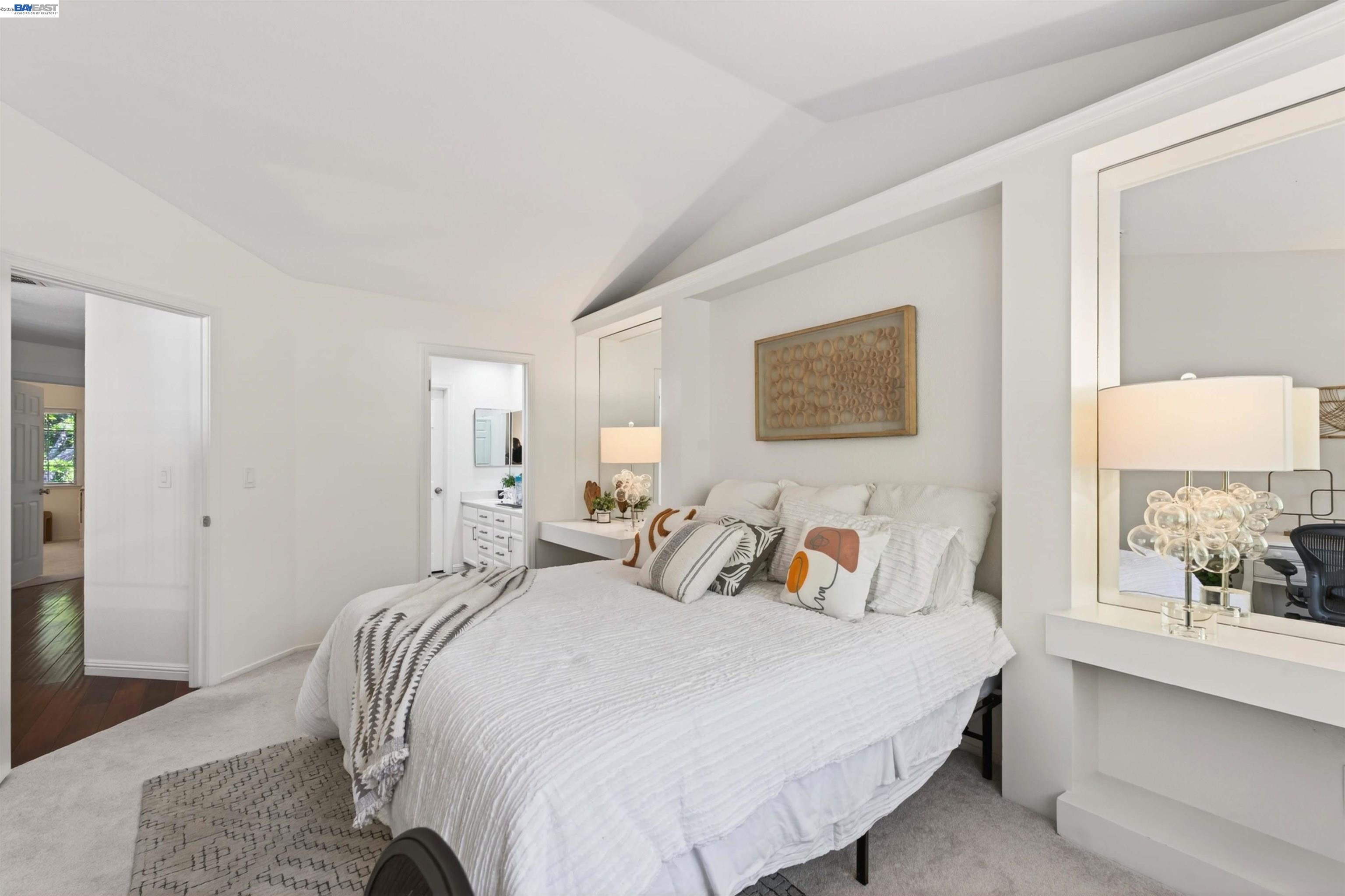Photo #32: 41137511 Listing: Photo #32
