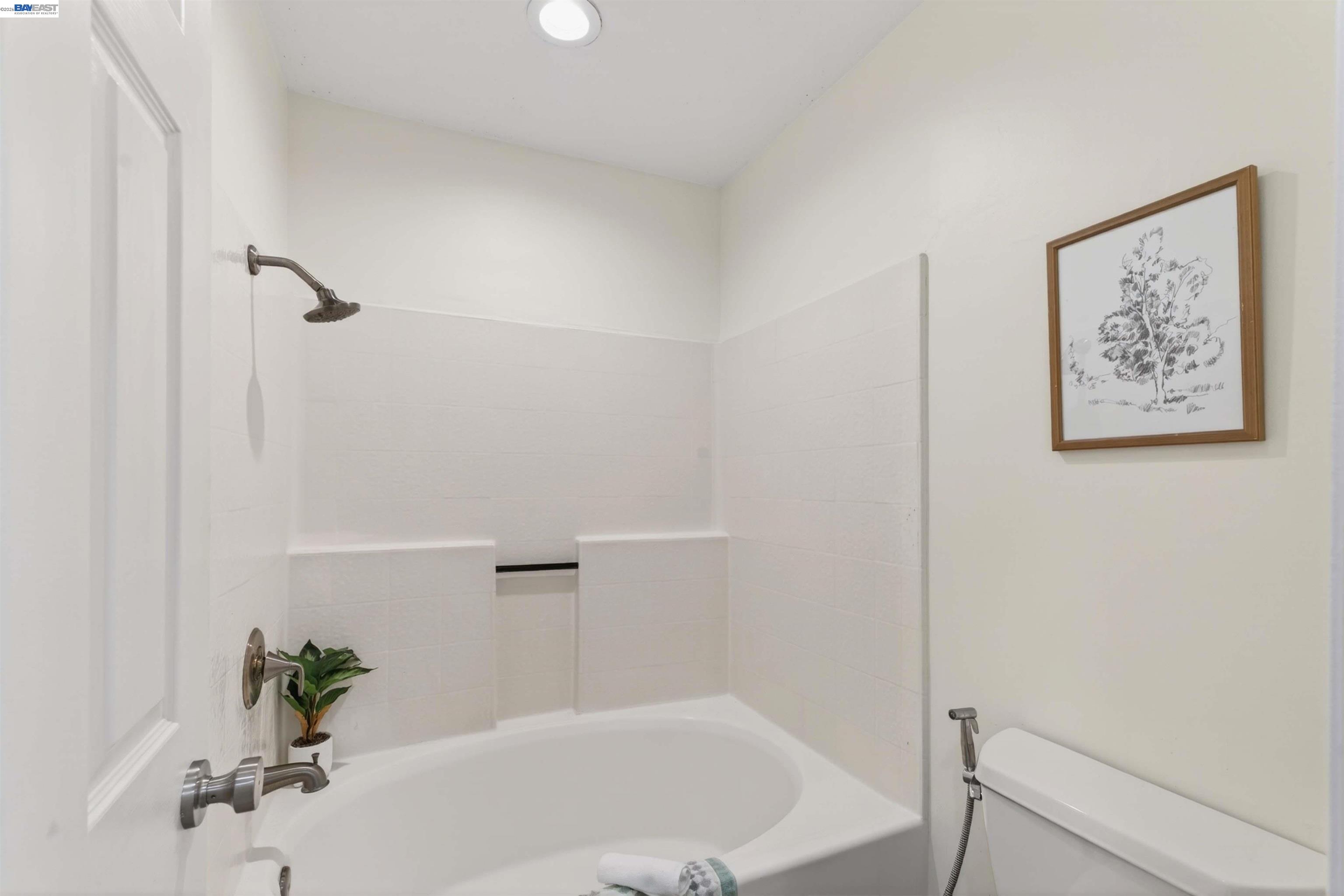 Photo #34: 41137511 Listing: Photo #34