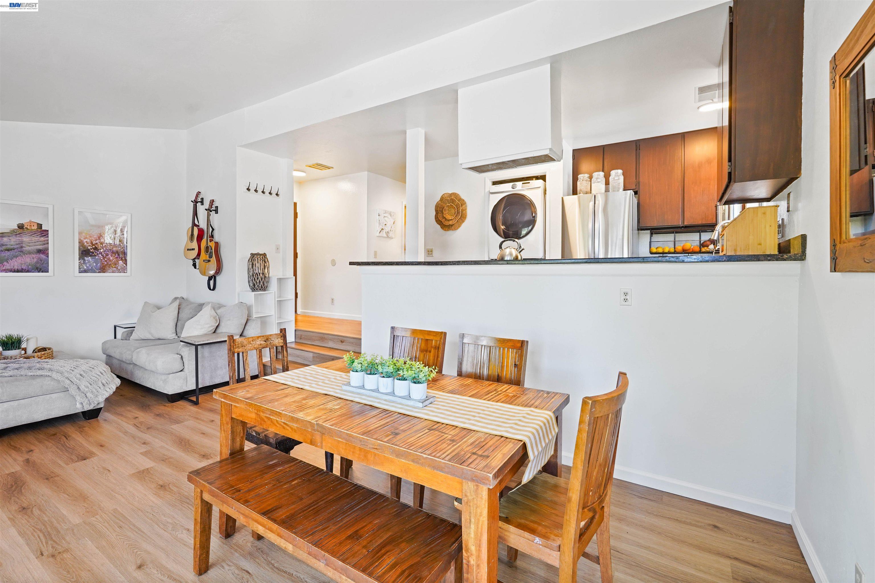 Photo #7: 41137519 Listing: Photo #7