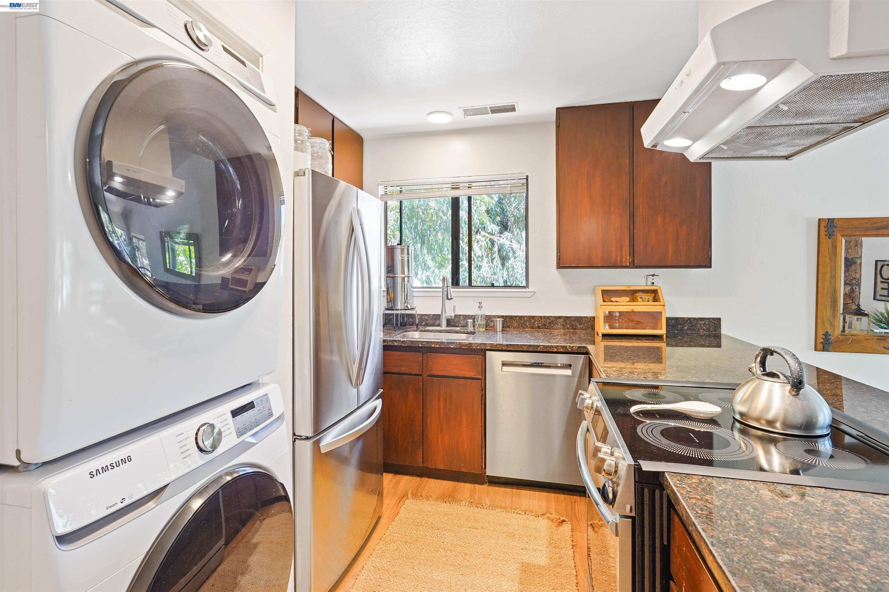 Photo #9: 41137519 Listing: Photo #9