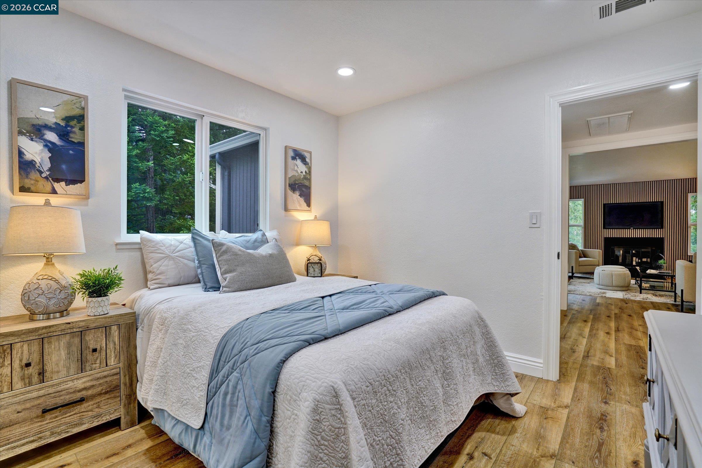 Photo #13: 41137526 Listing: Photo #13