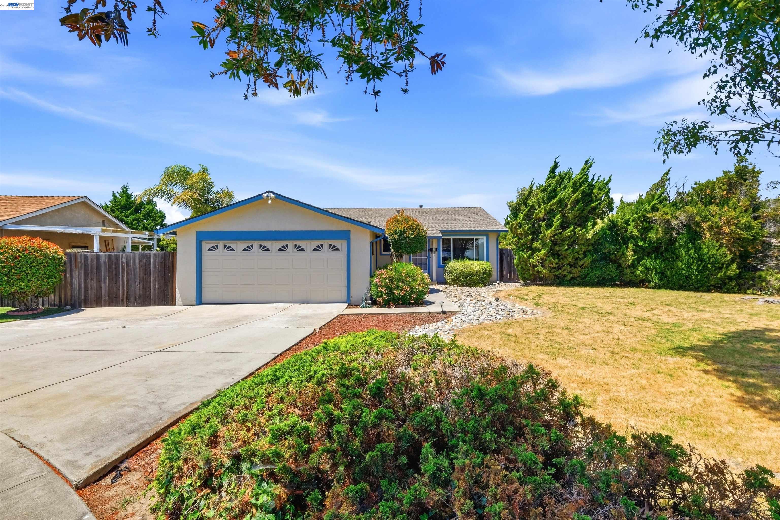 7601 Redbud Ct, Newark CA 94560 — photo 2