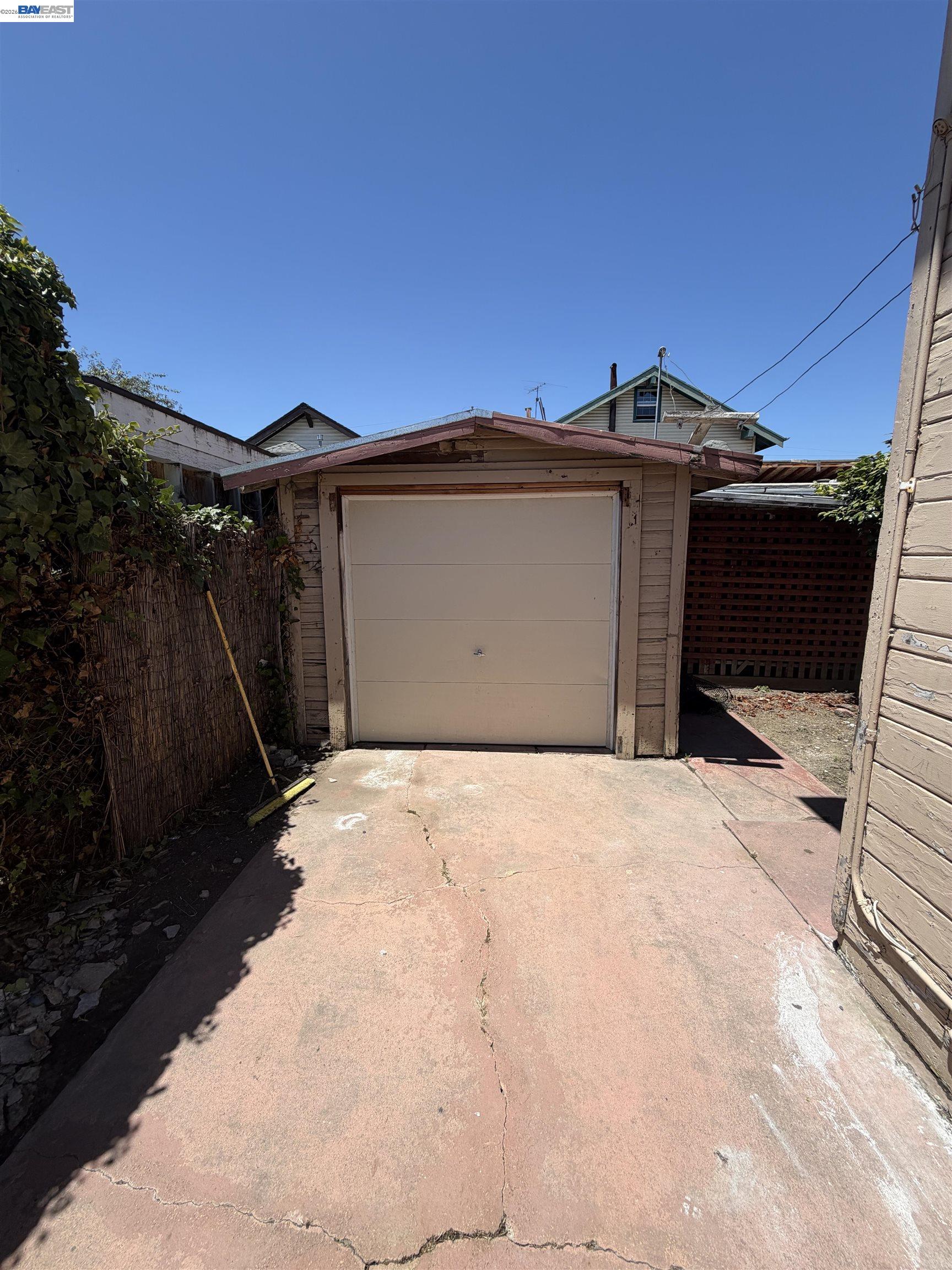 1363 61st Ave, Oakland CA 94621 — photo 44