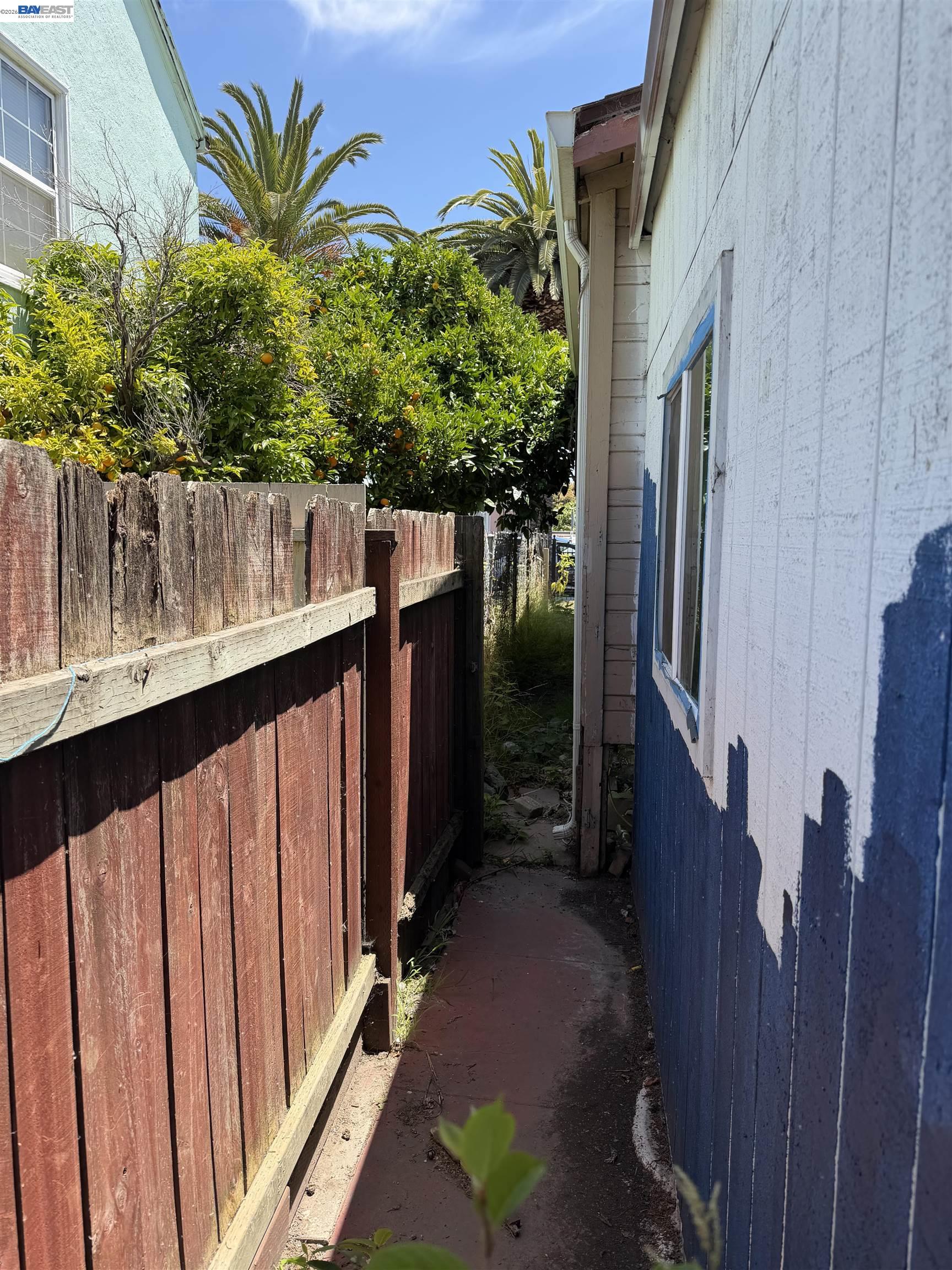 1363 61st Ave, Oakland CA 94621 — photo 49
