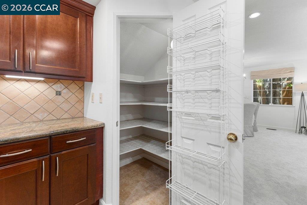 Photo #11: 41137552 Listing: Photo #11