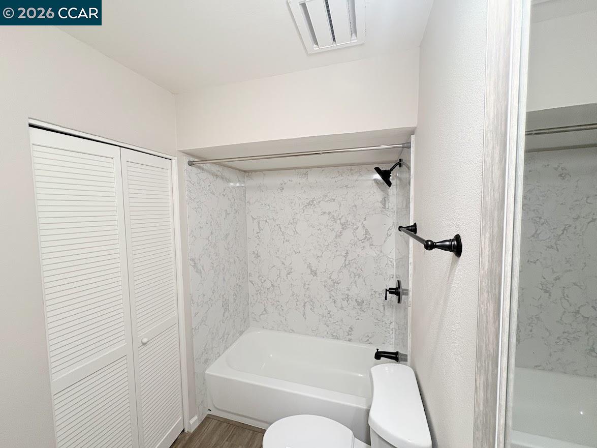 Photo #12: 41137553 Listing: Photo #12
