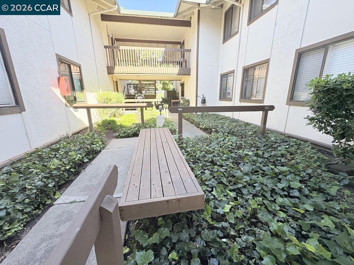 Photo #25: 41137553 Listing: Photo #25