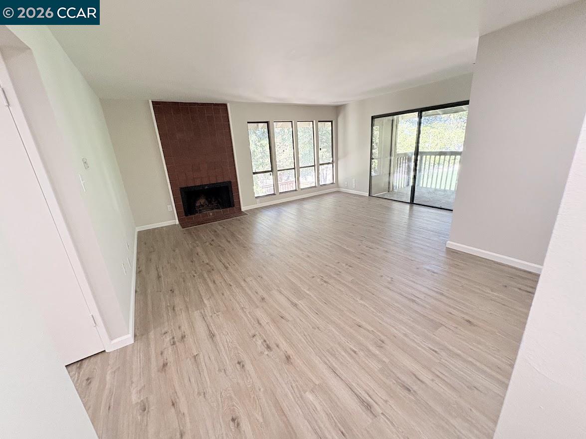Photo #8: 41137553 Listing: Photo #8