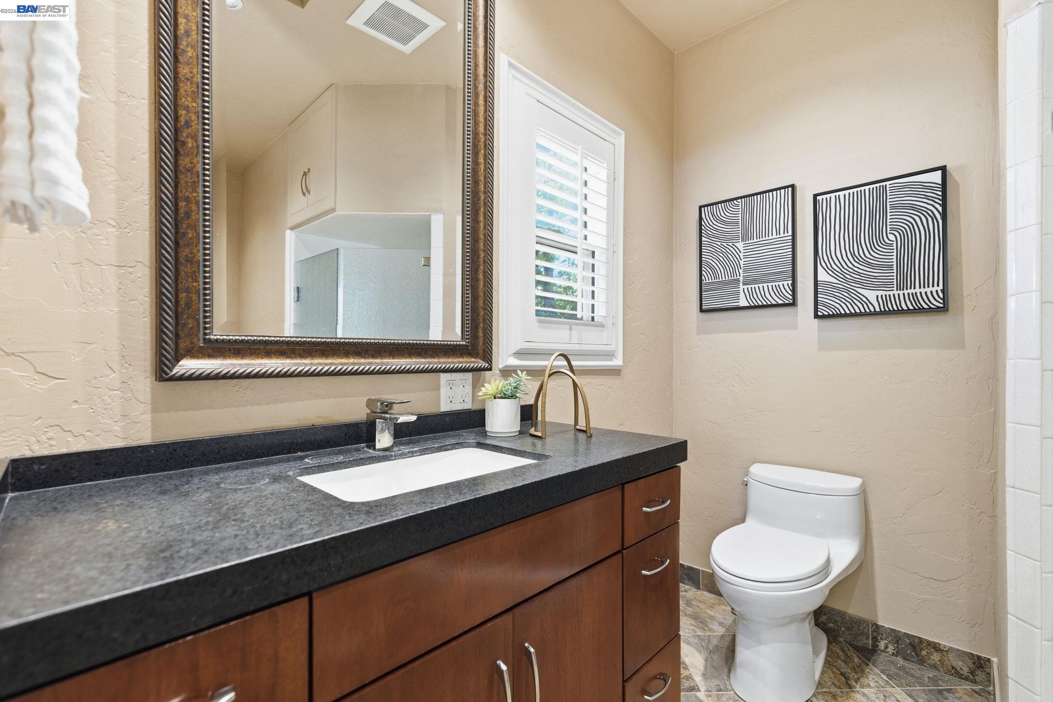 200 Greenwich Ln, Modesto CA 95350 — photo 37