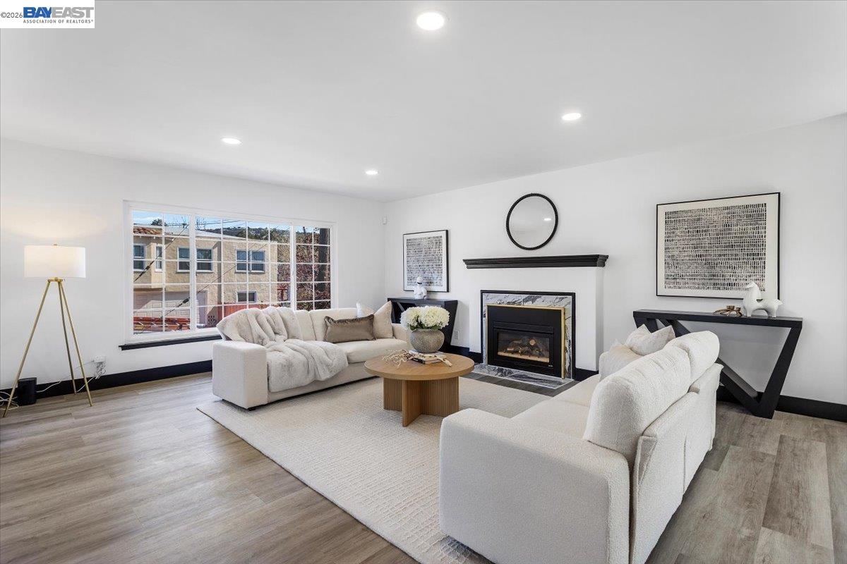 5301 Brann ST, Oakland CA 94619 — photo 27