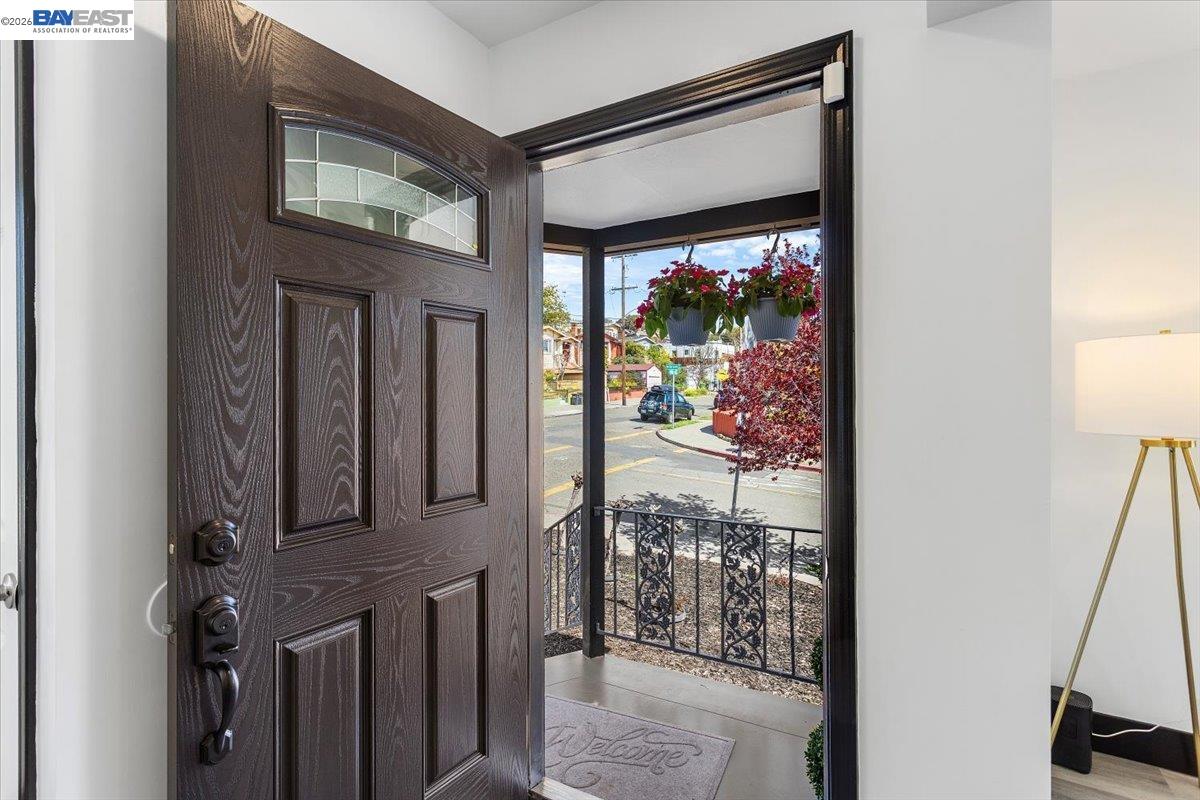 5301 Brann ST, Oakland CA 94619 — photo 39