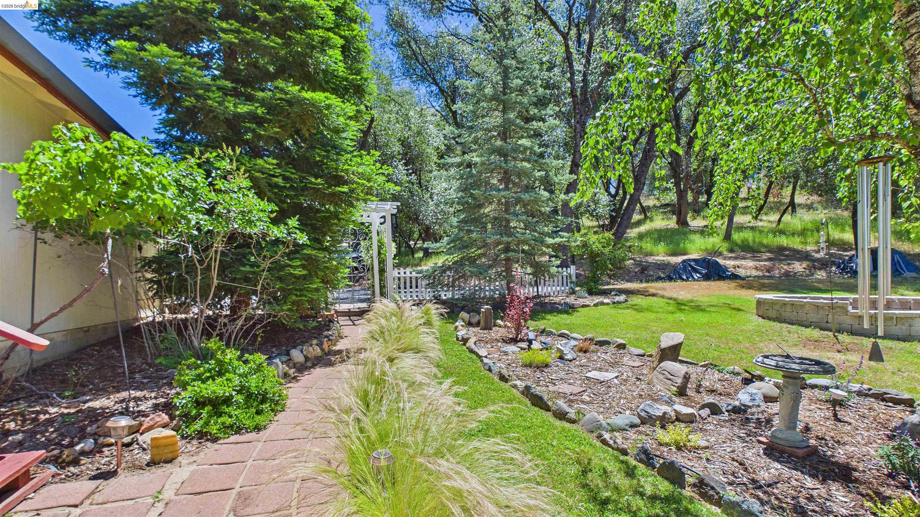 18102 Mount Eaton Road, Tuolumne CA 95379 — photo 35
