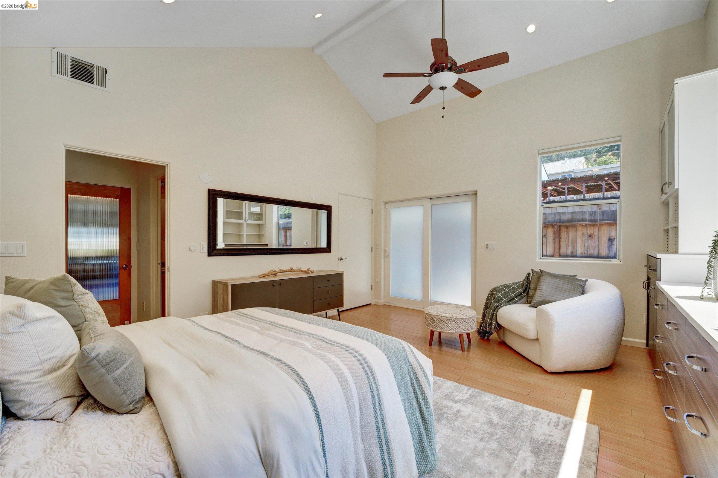 4080 Kuhnle Ave, Oakland CA 94605 — photo 37