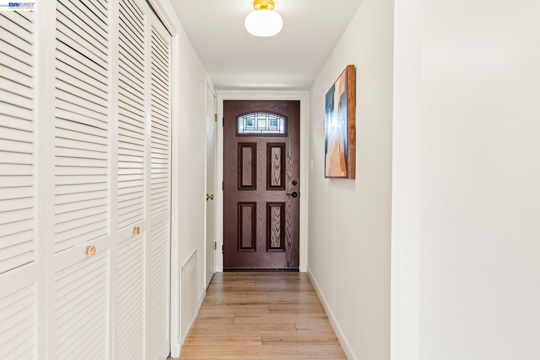 Photo #5: 41137607 Listing: Photo #5