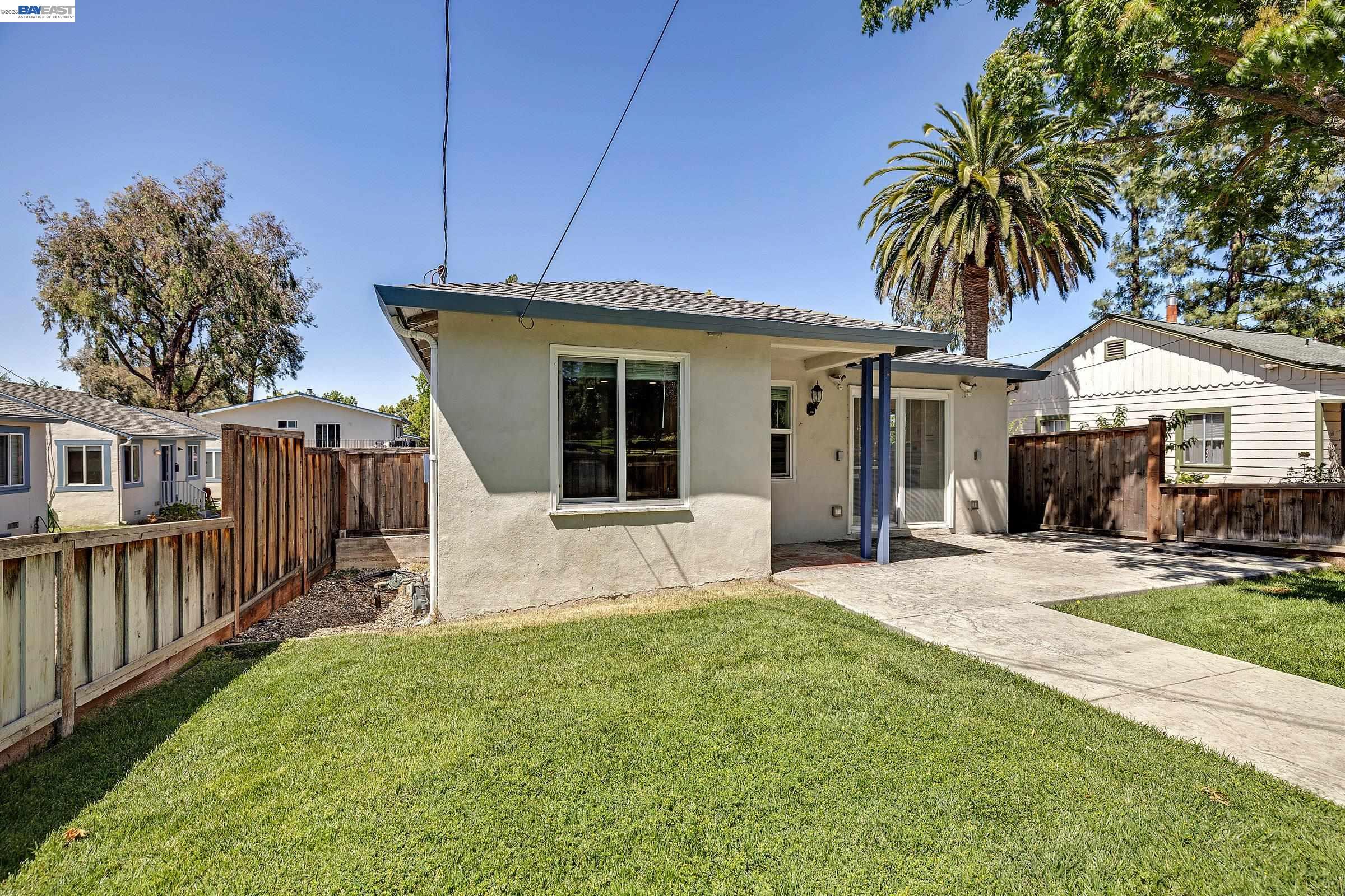 4067 Vineyard Ave, Pleasanton CA 94566 — photo 17