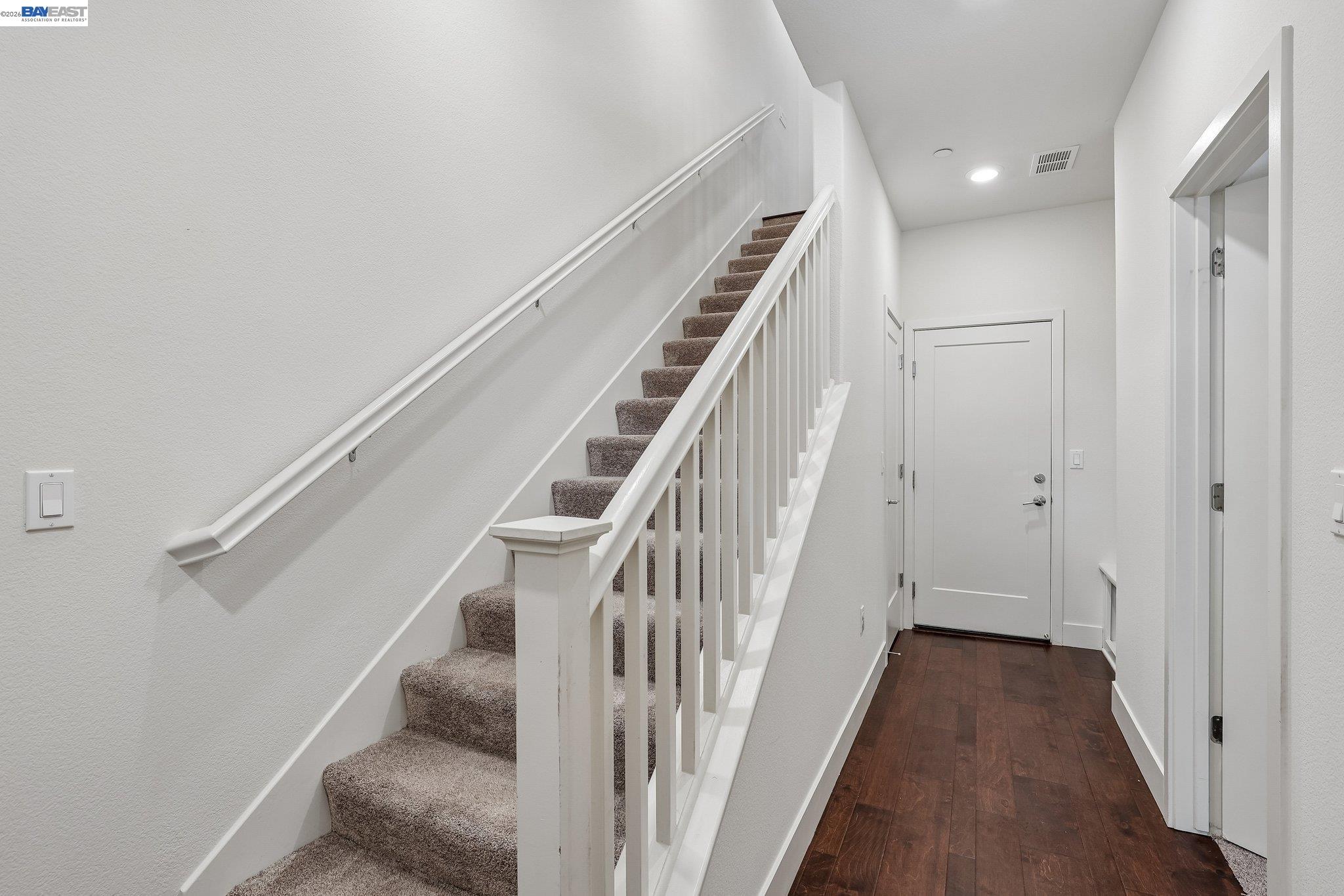 Photo #7: 41137616 Listing: Photo #7
