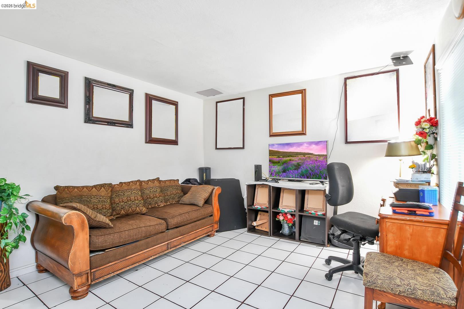 141 E 15th ST, Pittsburg CA 94565 — photo 2