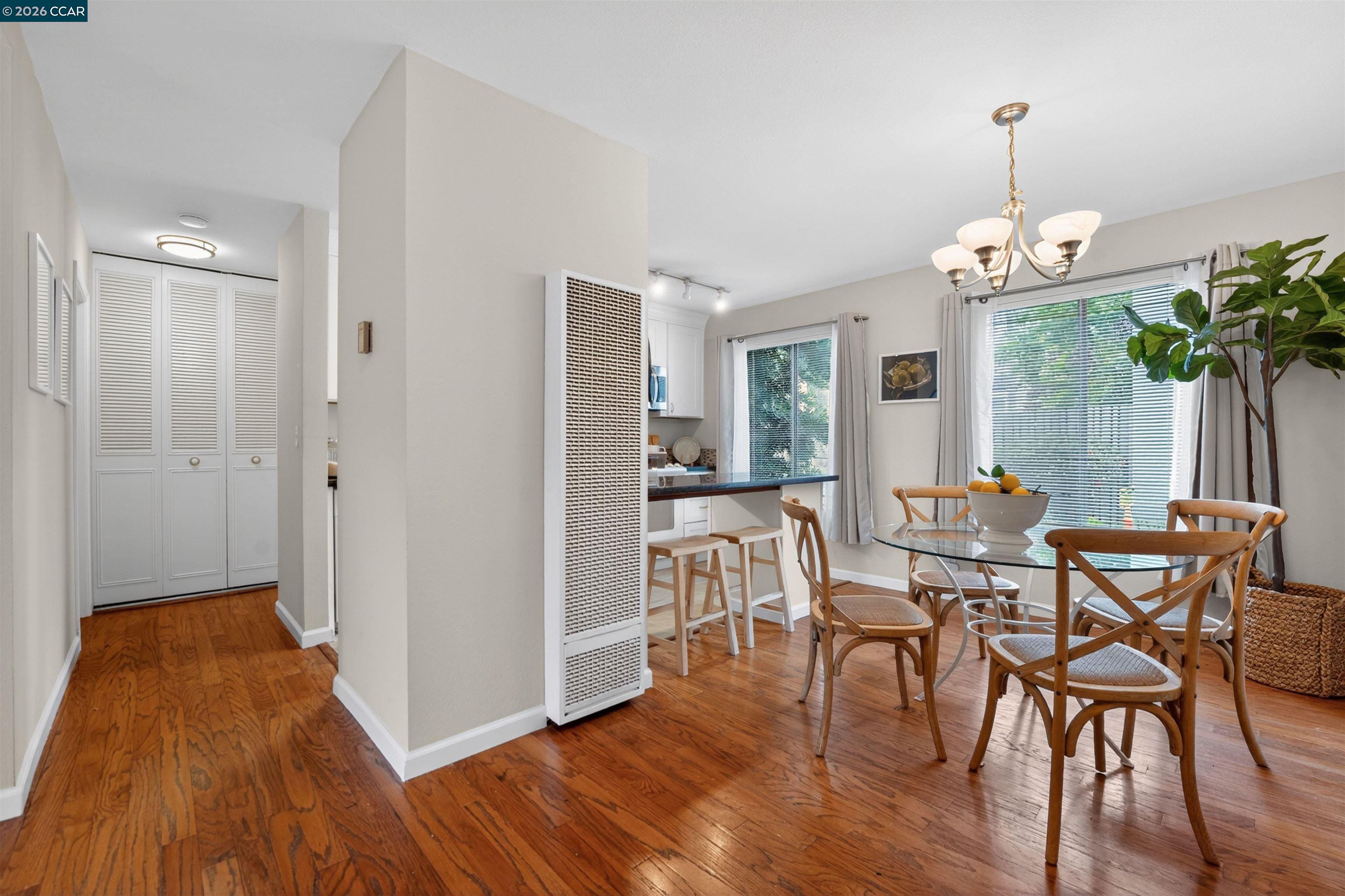 Photo #5: 41137649 Listing: Photo #5
