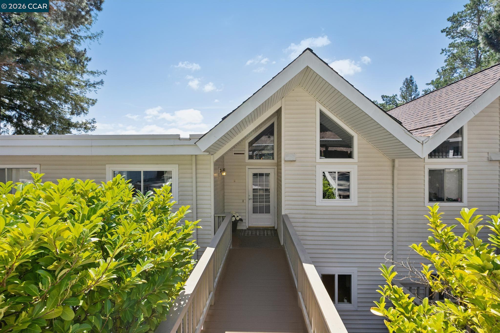 Photo #1: 41137651 Listing: Photo #1