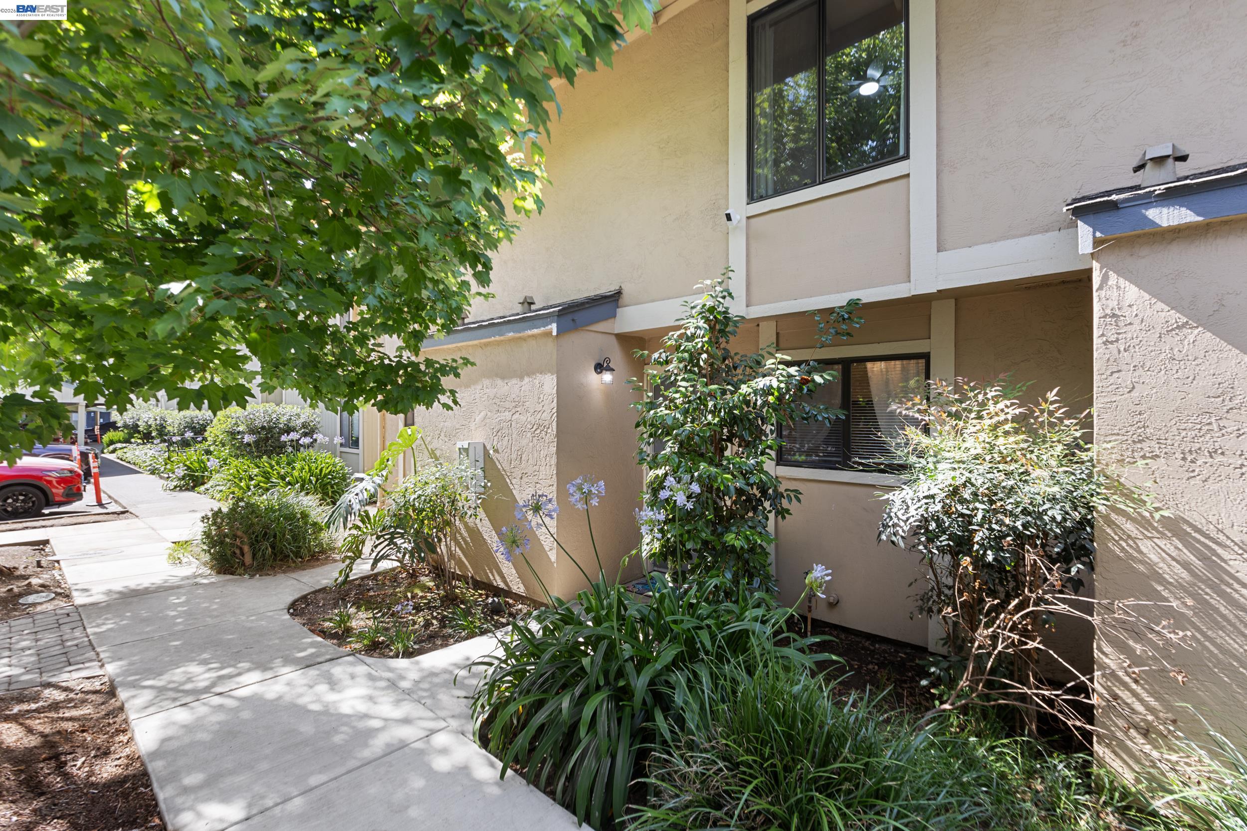Photo #8: 41137652 Listing: Photo #8