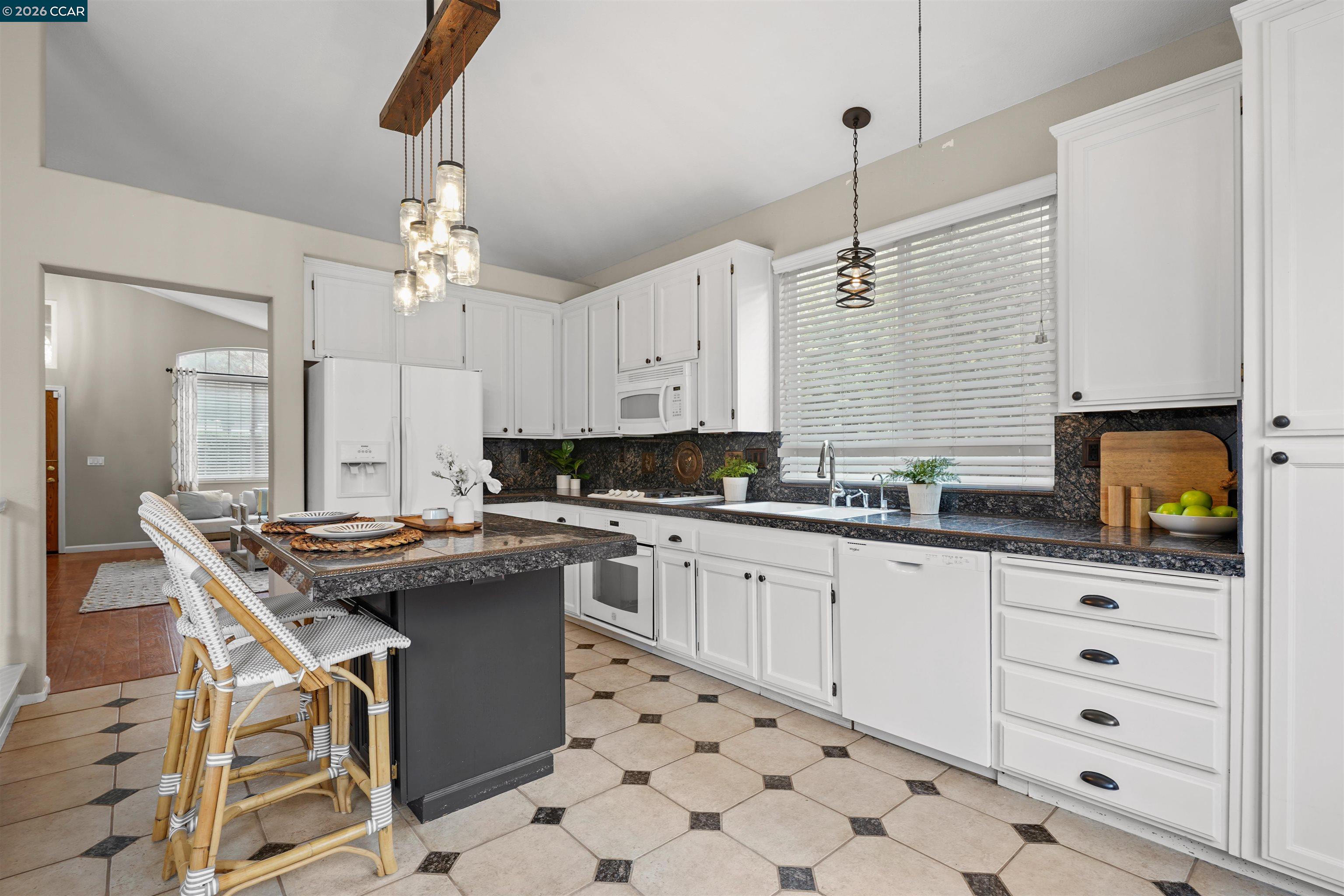 2063 Bluerock Court, Concord CA 94521 — photo 13