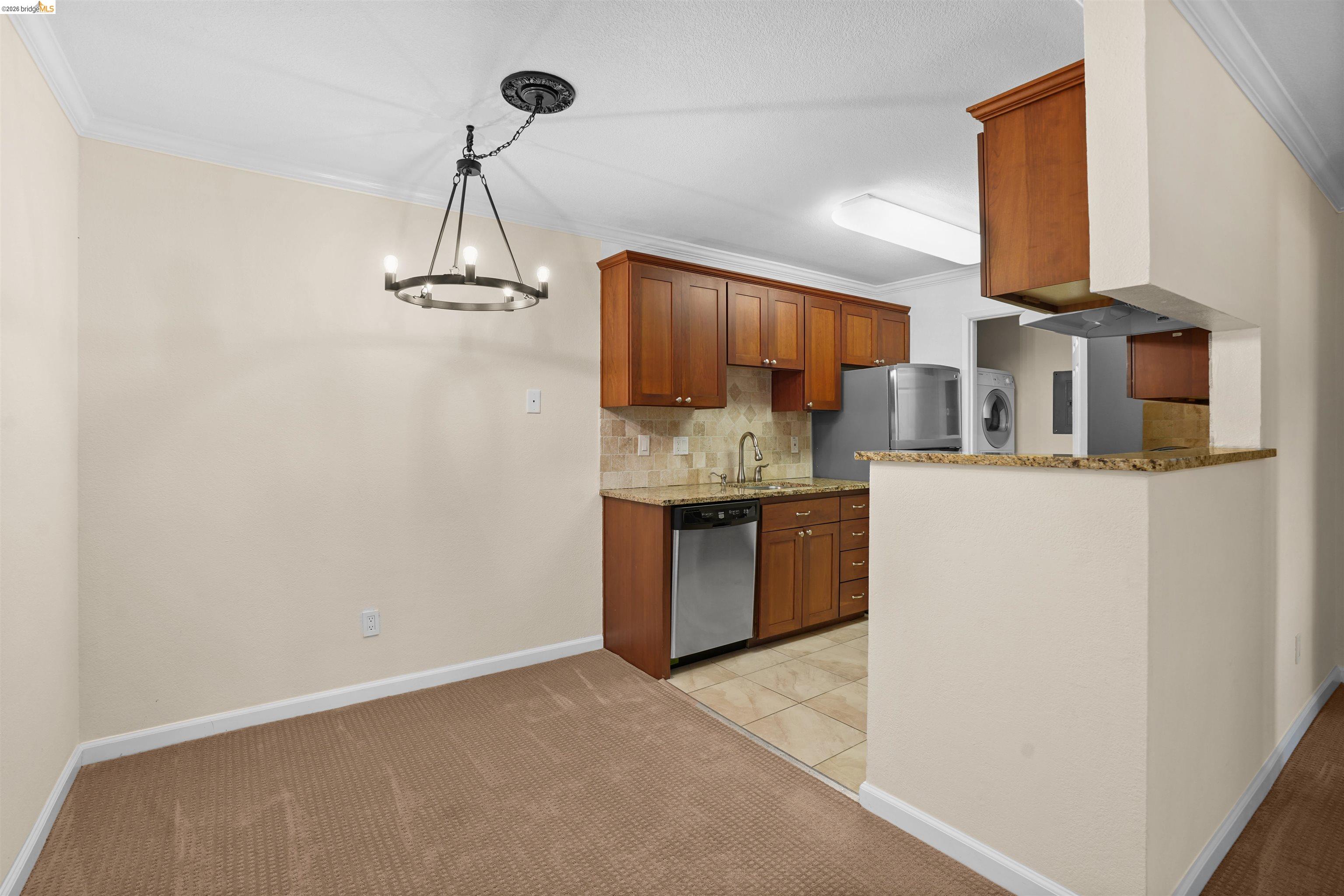 Photo #13: 41137661 Listing: Photo #13